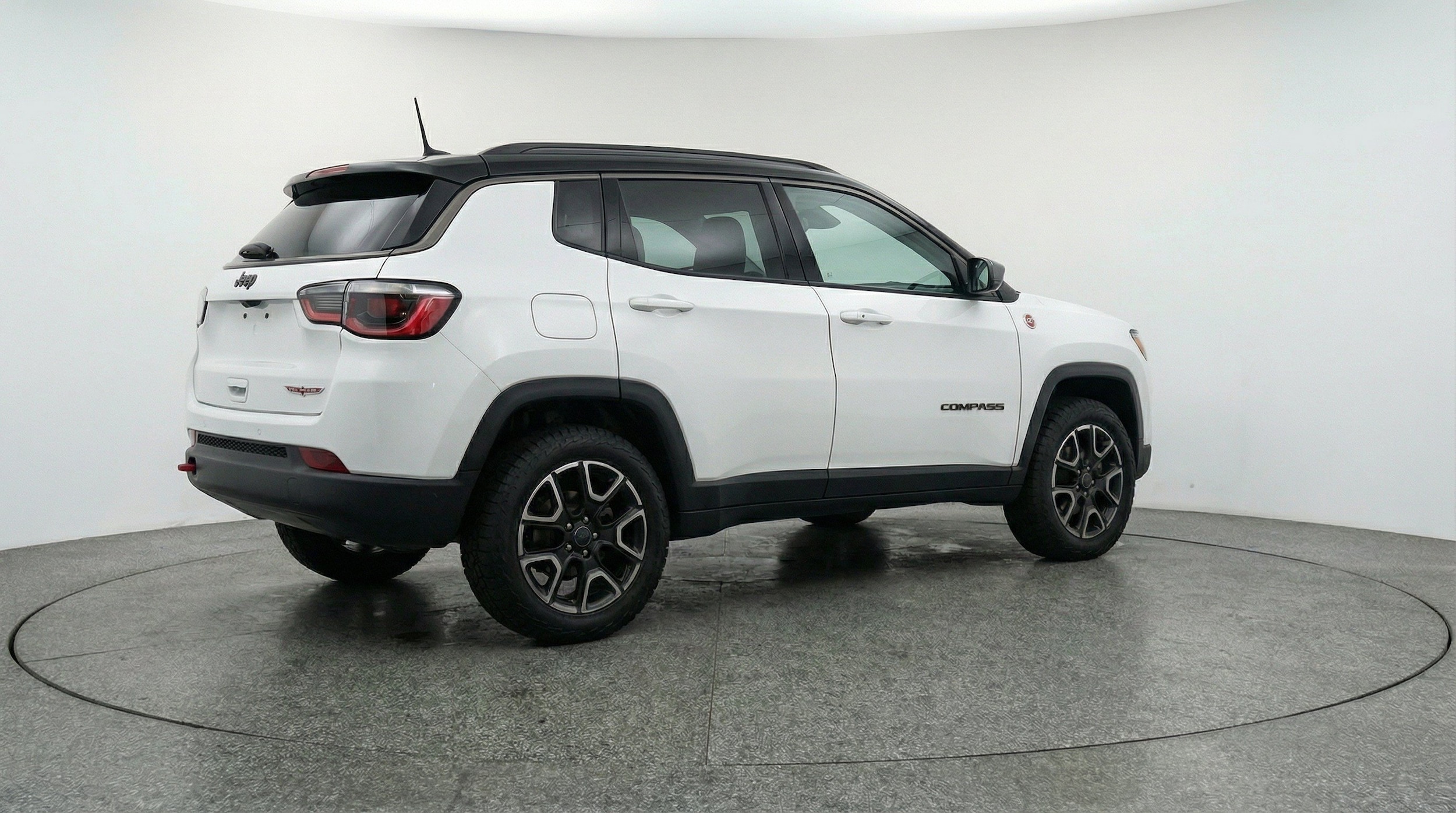 Thumbnail: 2025 Jeep Compass - 9