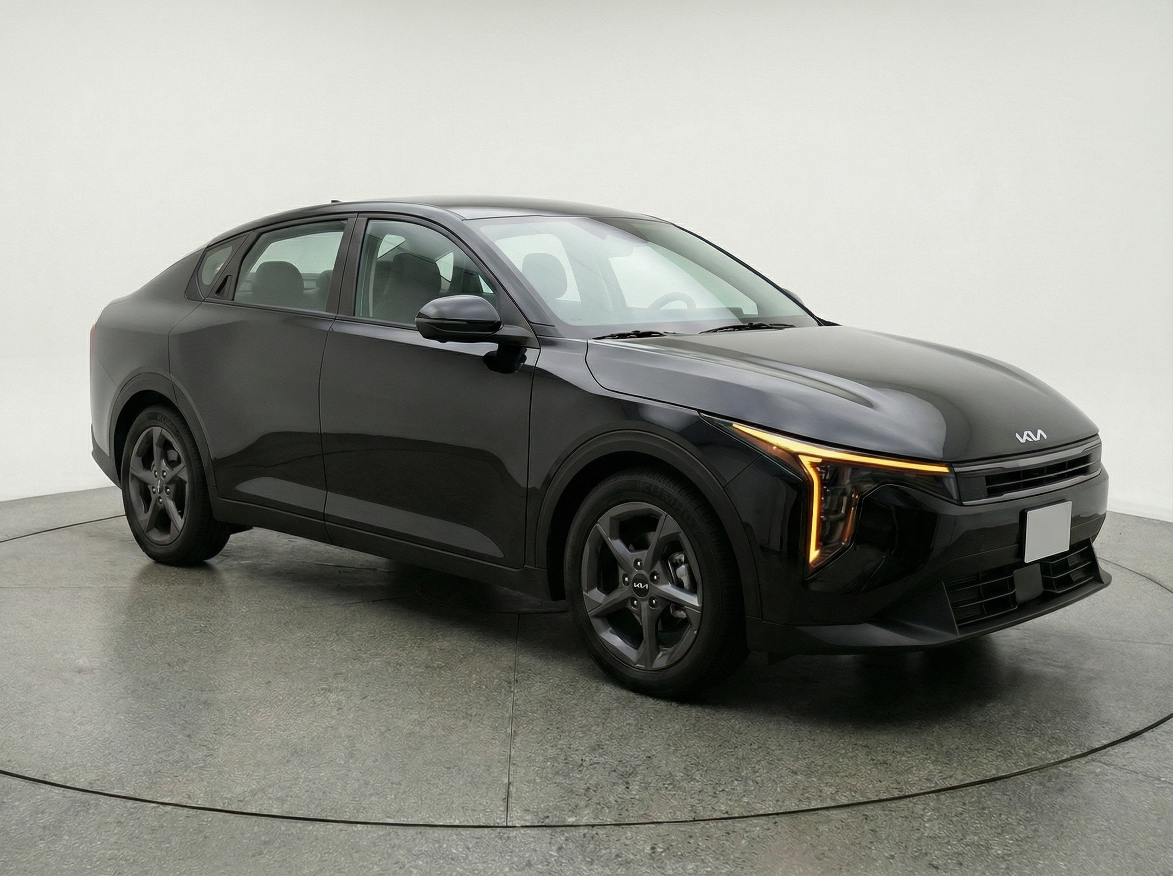 Thumbnail: 2025 Kia K4 - 1