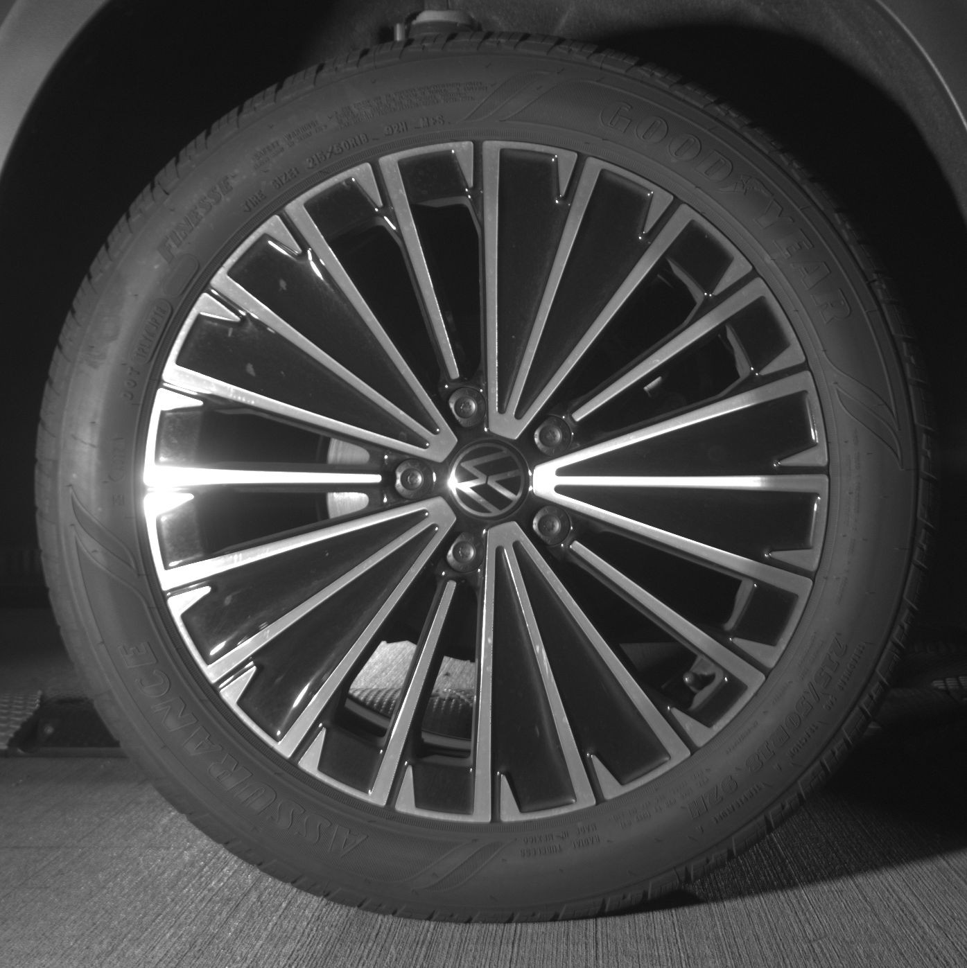 Thumbnail: 2025 Volkswagen Taos - 12