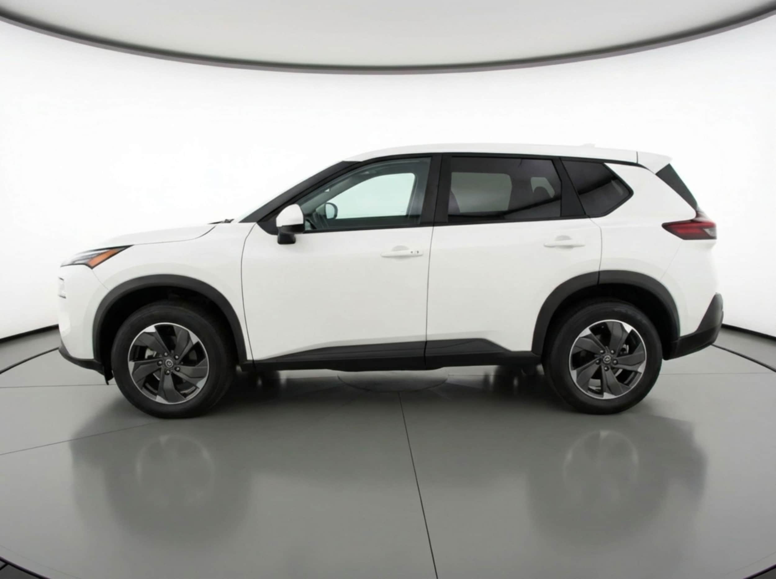 Thumbnail: 2025 Nissan Rogue - 4