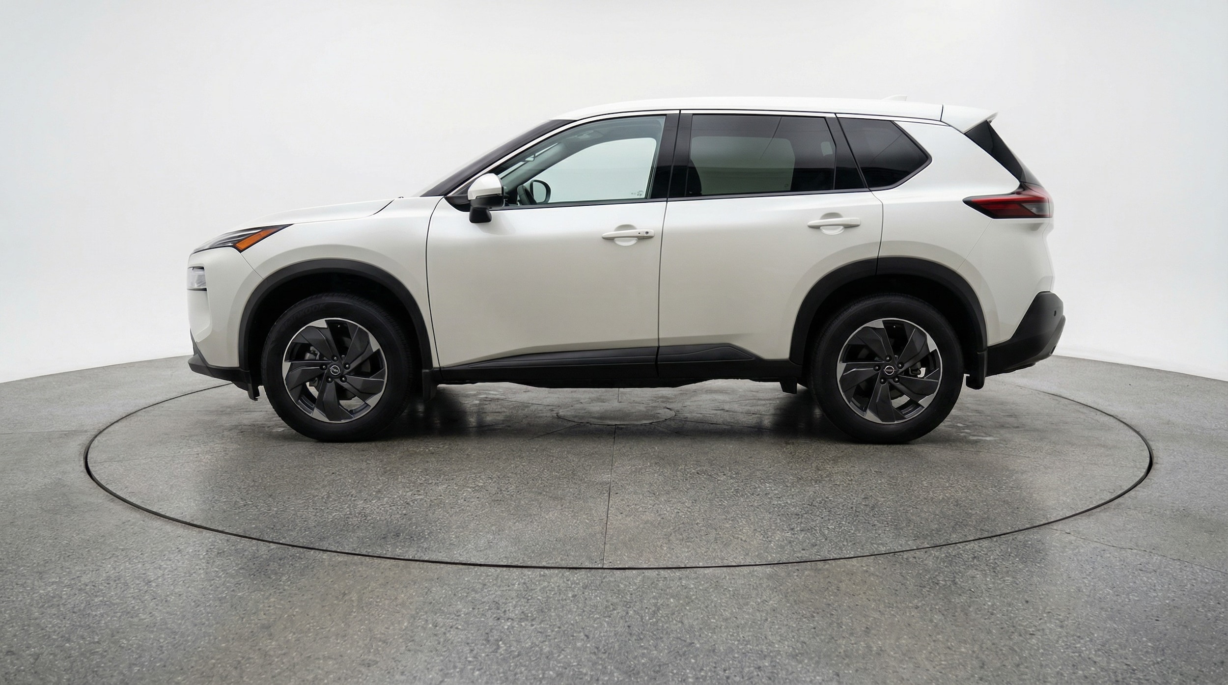 Thumbnail: 2025 Nissan Rogue - 4