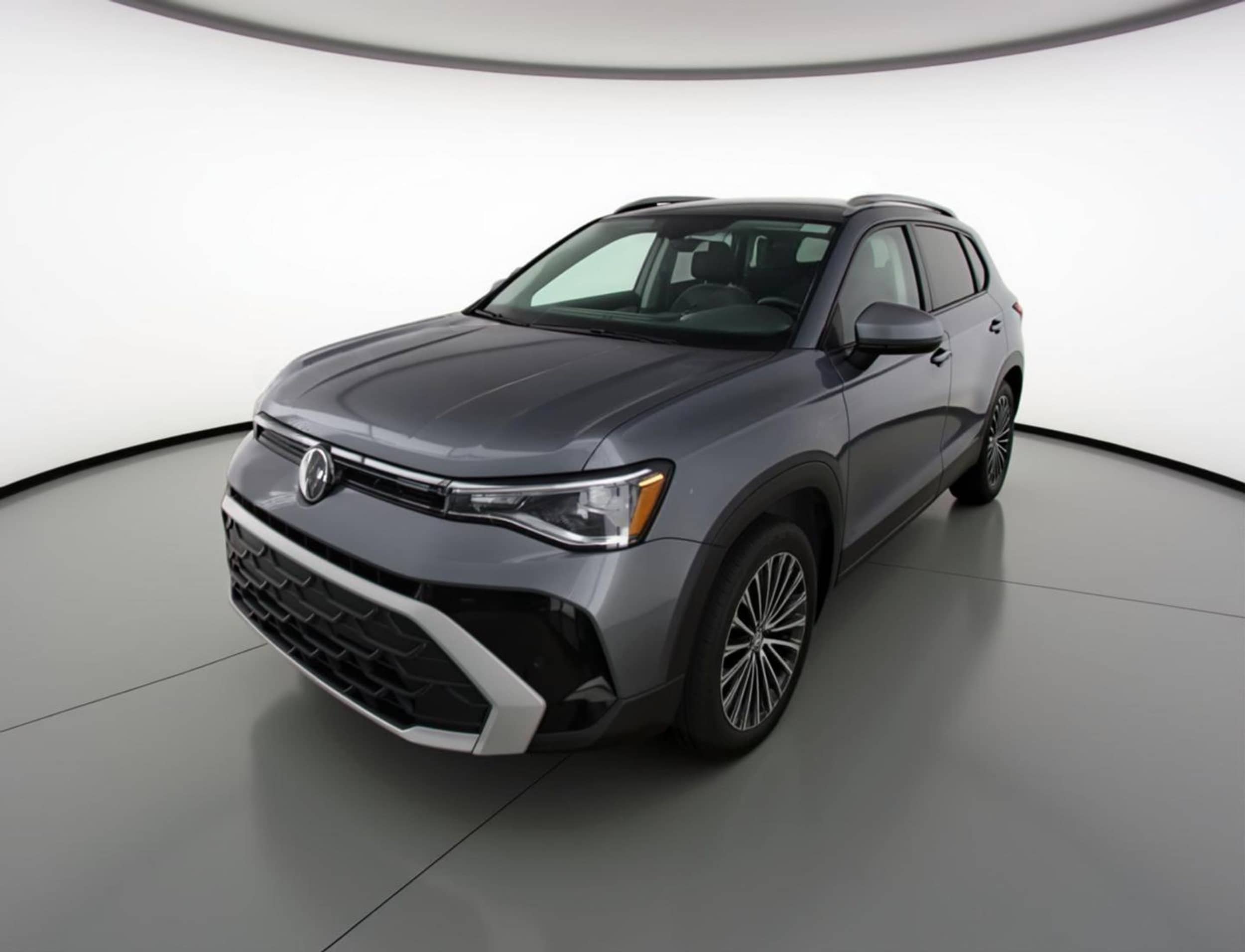 Thumbnail: 2025 Volkswagen Taos - 3