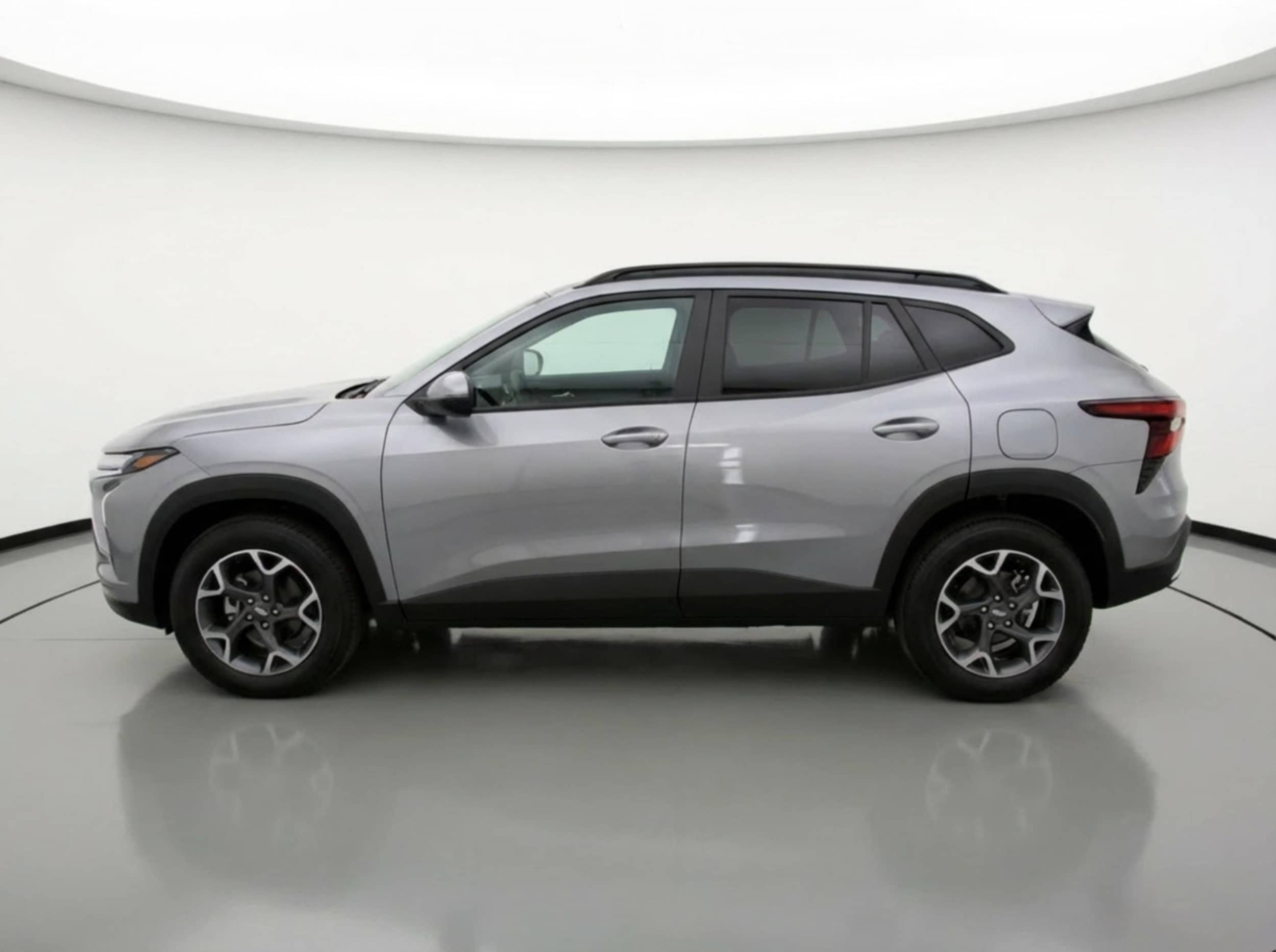 Thumbnail: 2025 Chevrolet Trax - 5