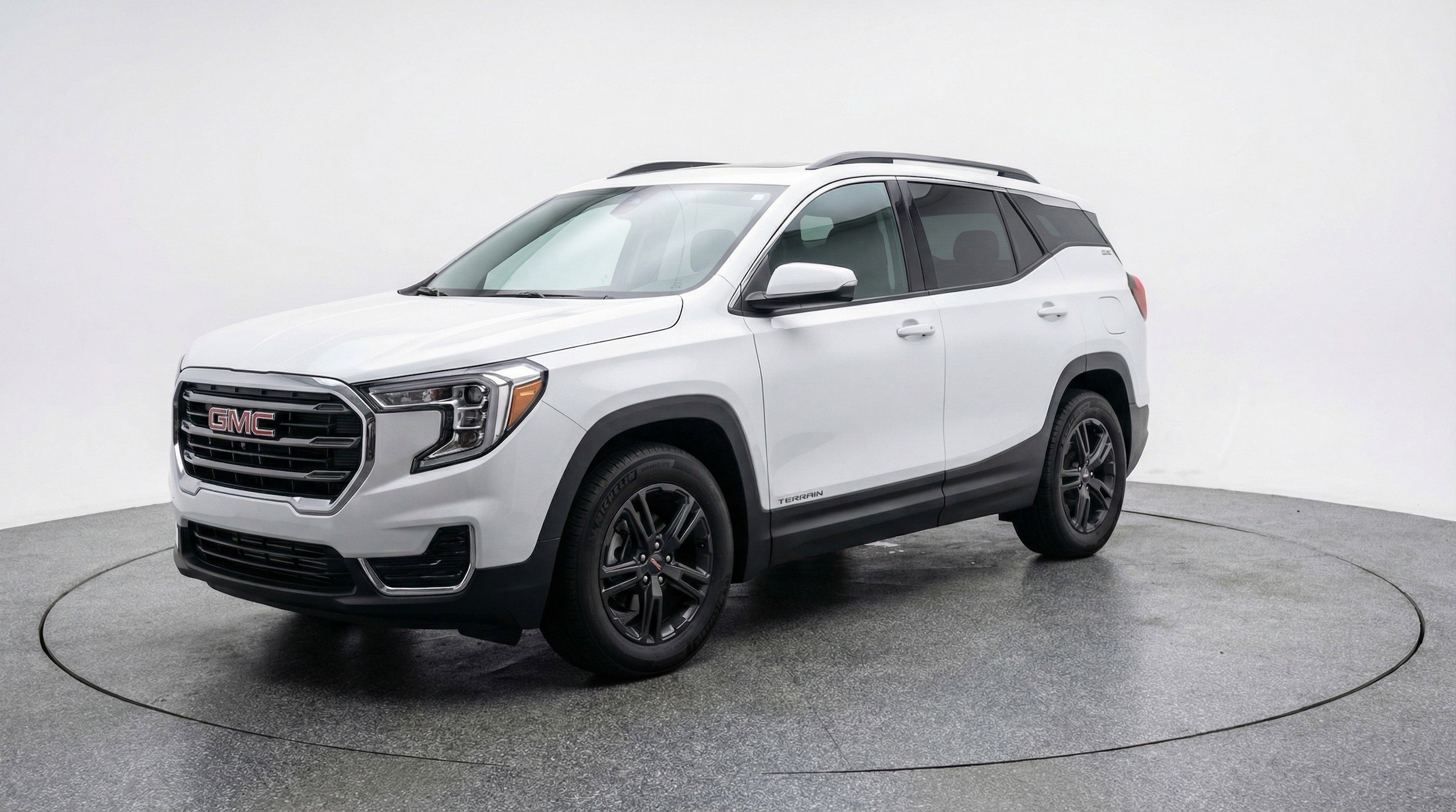 Thumbnail: 2024 GMC Terrain - 3