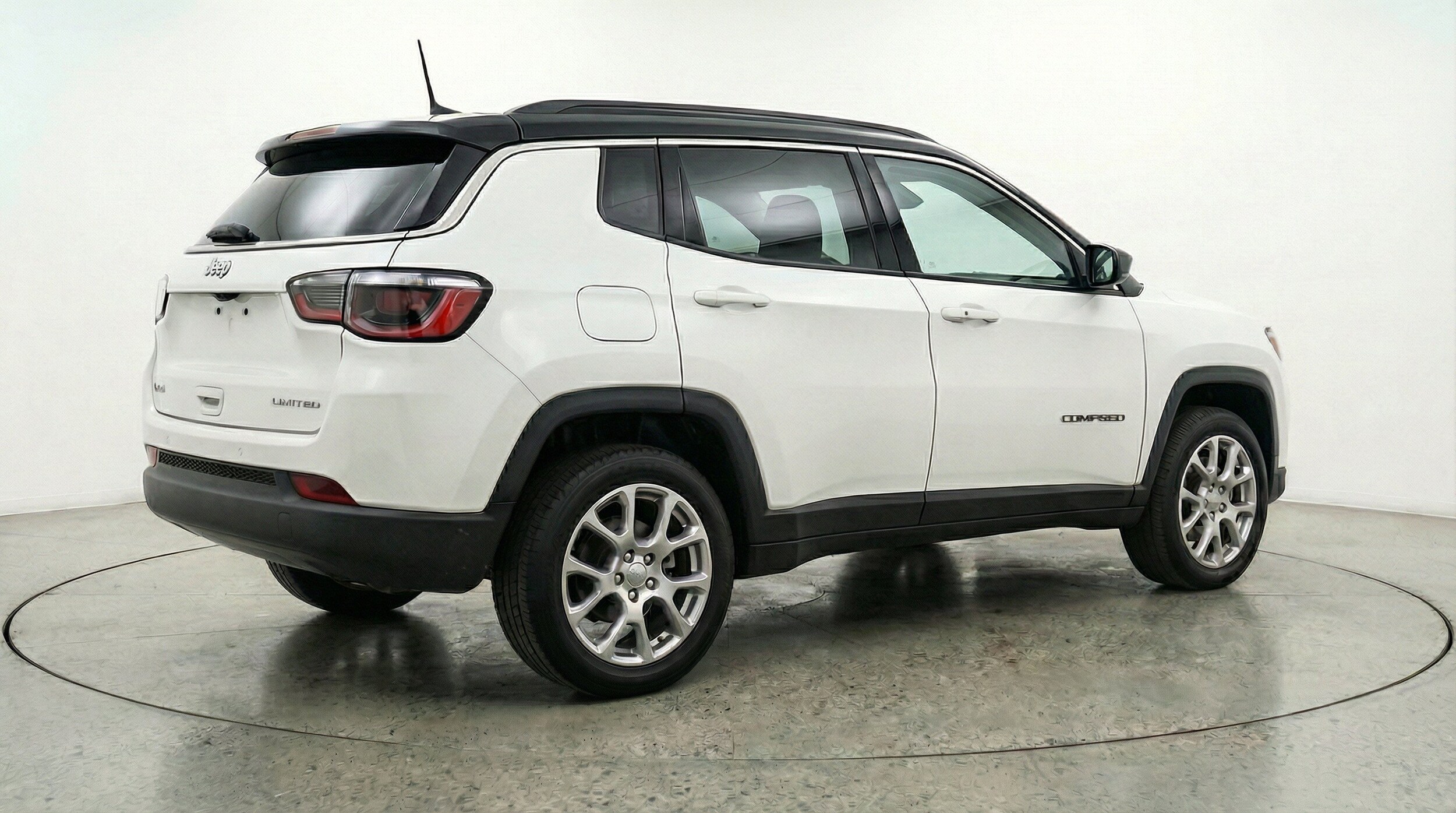 Thumbnail: 2025 Jeep Compass - 9