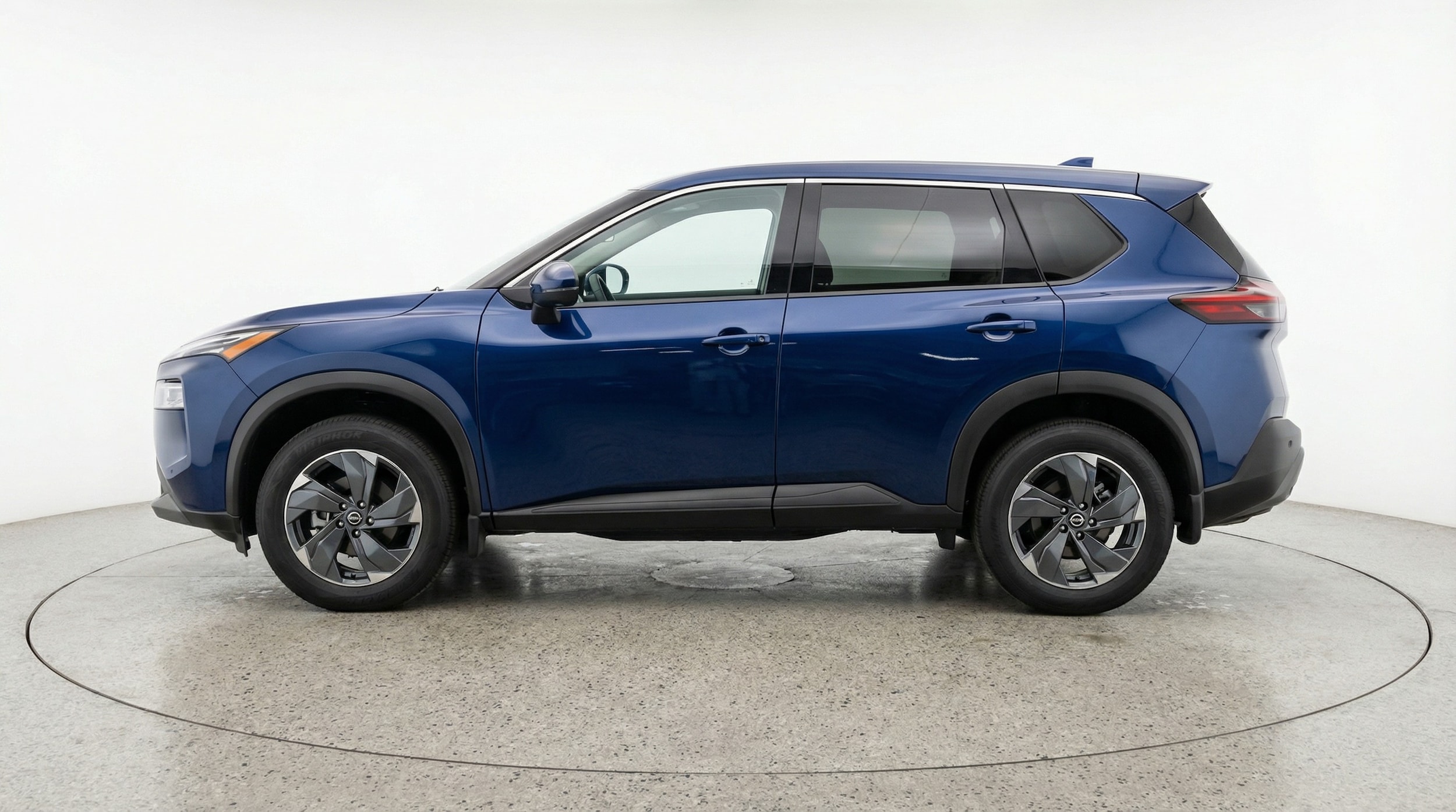 Thumbnail: 2025 Nissan Rogue - 4