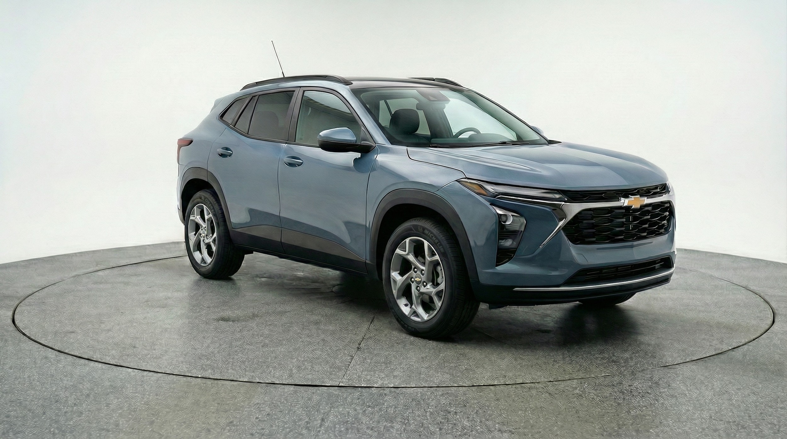 Thumbnail: 2025 Chevrolet Trax - 1