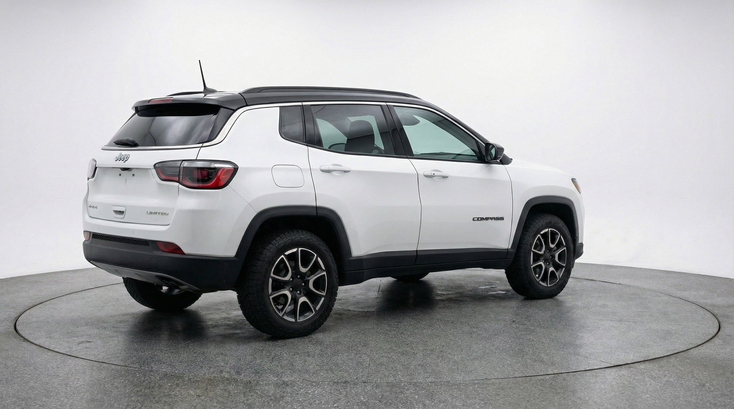 Thumbnail: 2025 Jeep Compass - 9