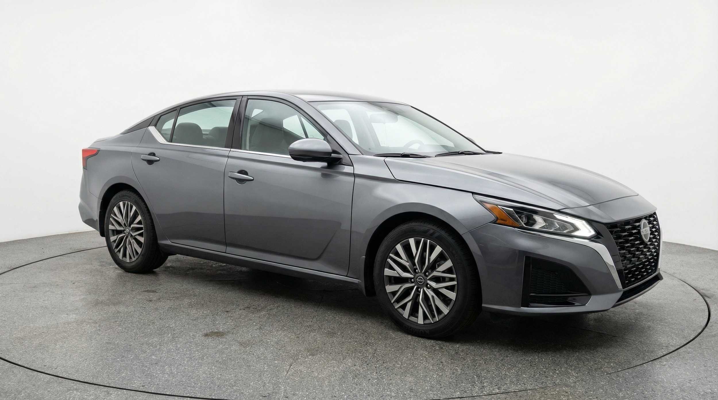 Thumbnail: 2025 Nissan Altima - 1