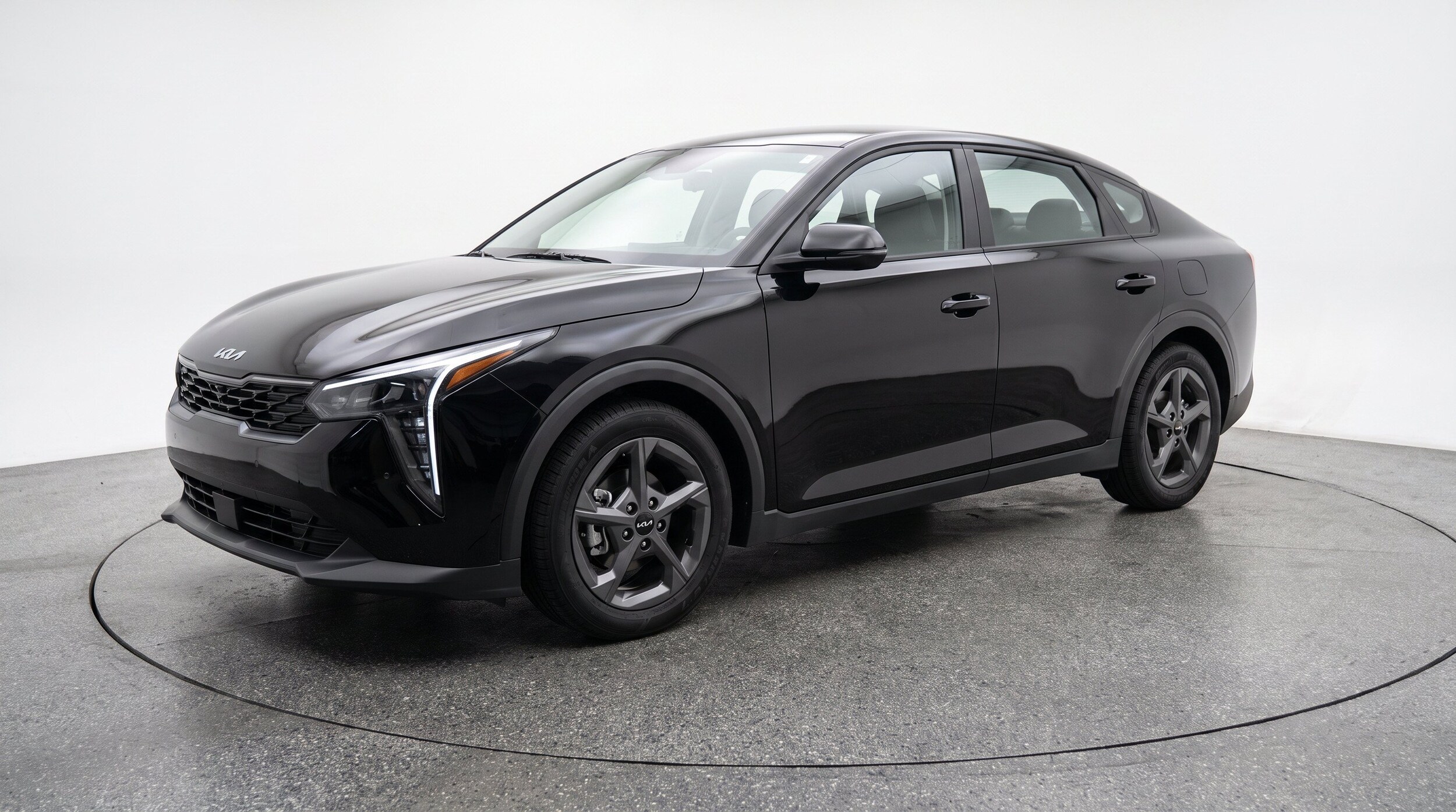 Thumbnail: 2025 Kia K4 - 3
