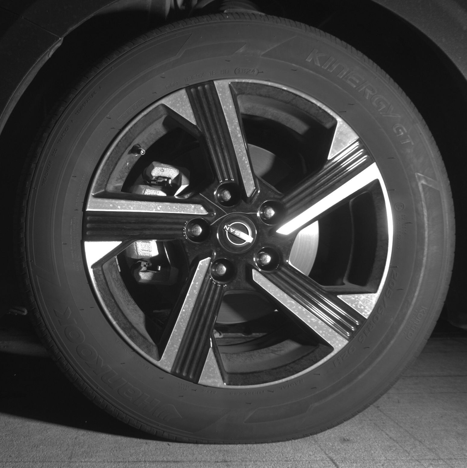 Thumbnail: 2025 Nissan Sentra - 9