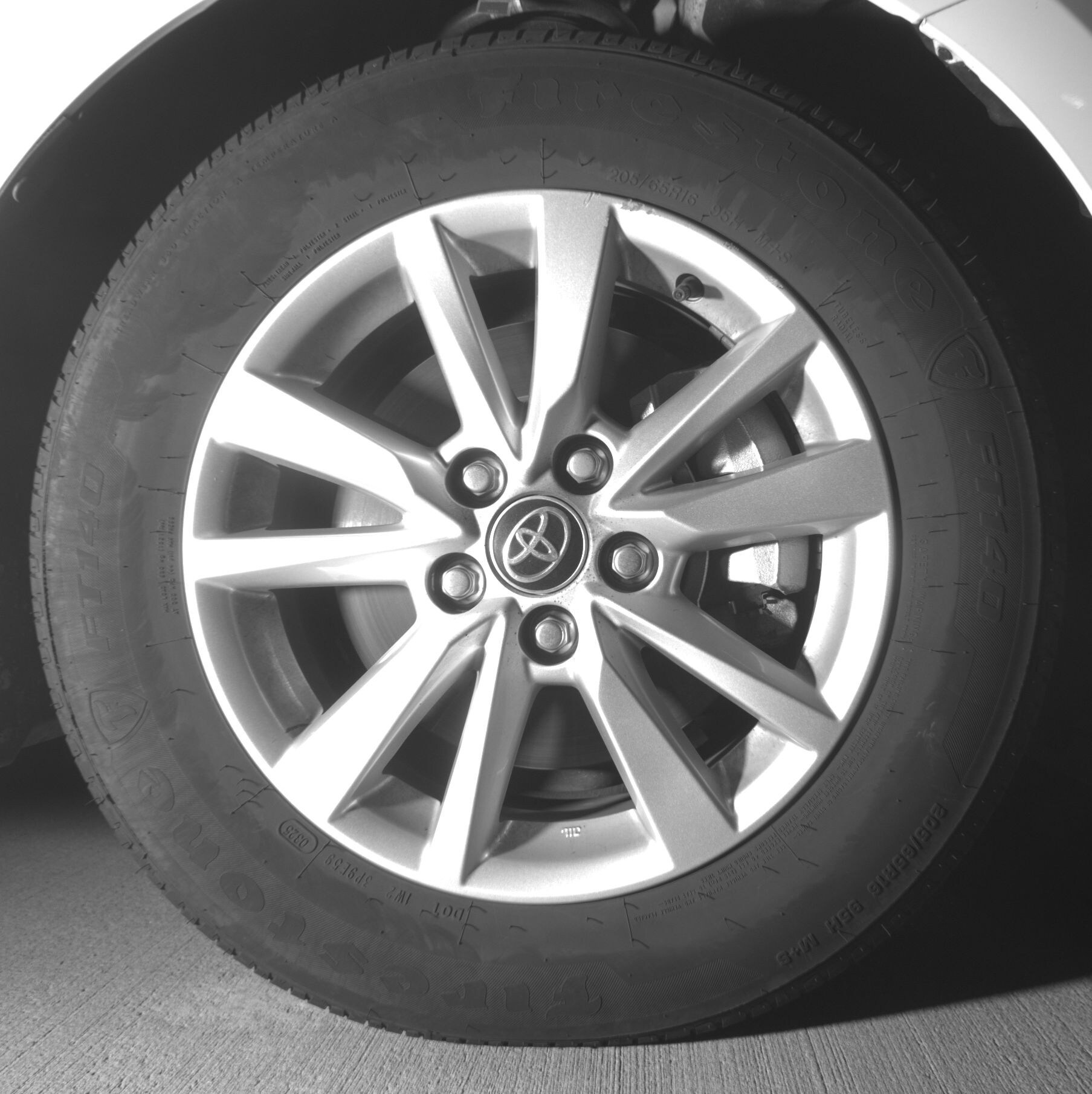 Thumbnail: 2025 Toyota Camry - 10