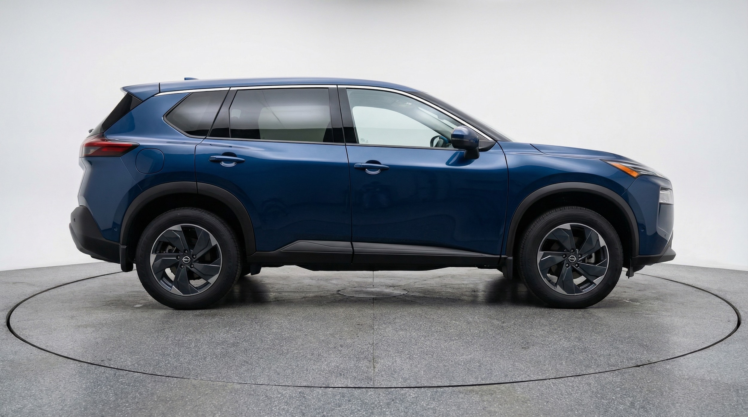 Thumbnail: 2025 Nissan Rogue - 8