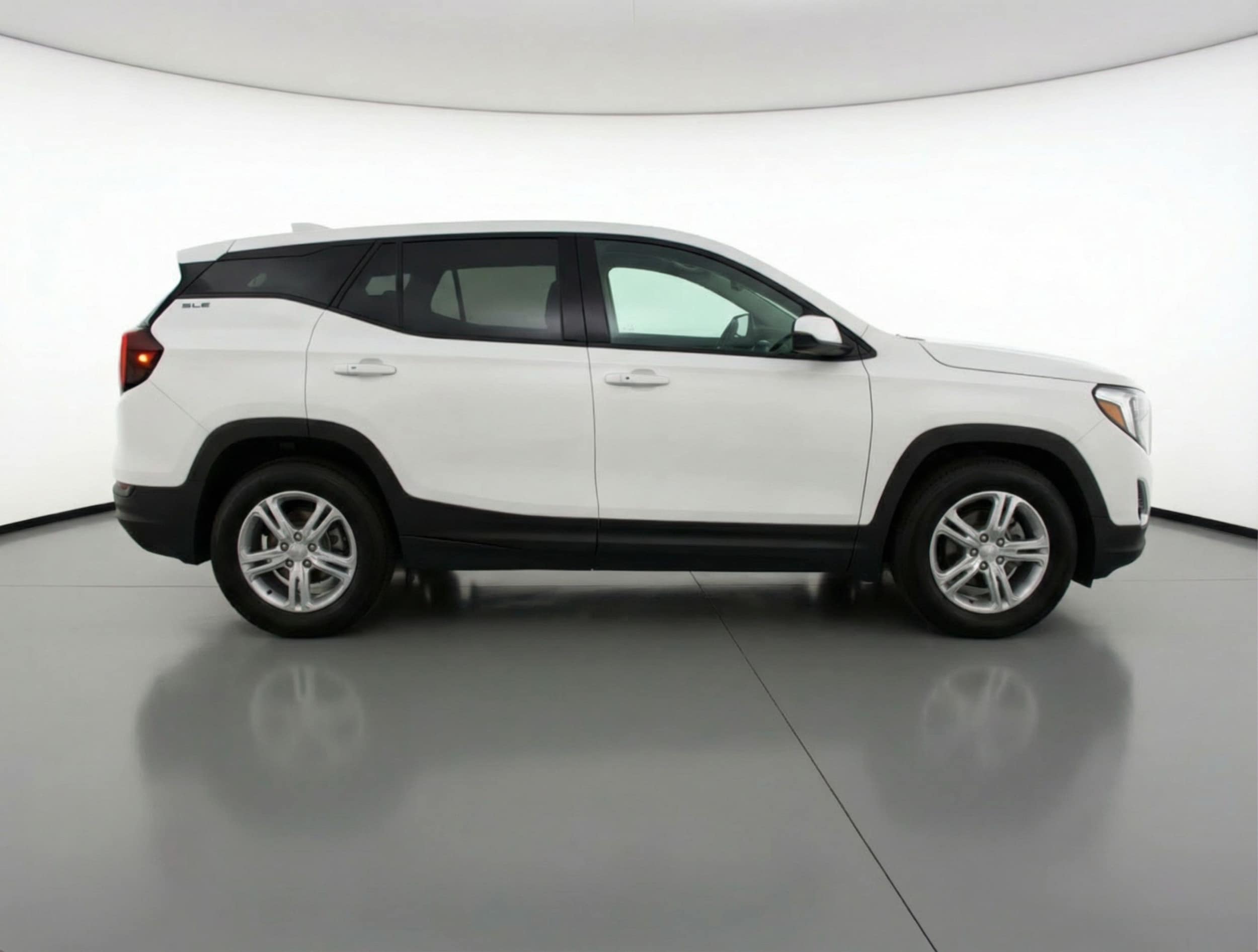 Thumbnail: 2024 GMC Terrain - 8