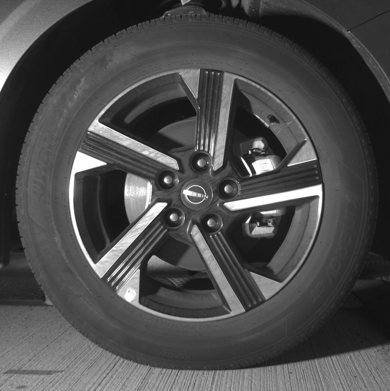 Thumbnail: 2025 Nissan Sentra - 10