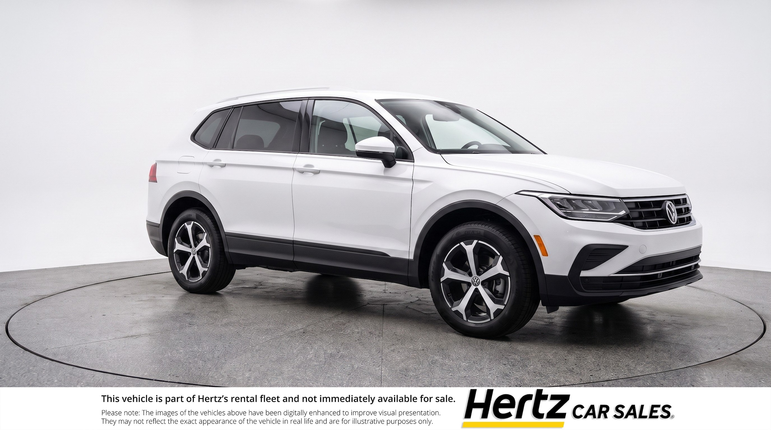 Thumbnail: 2026 Volkswagen Tiguan - 1