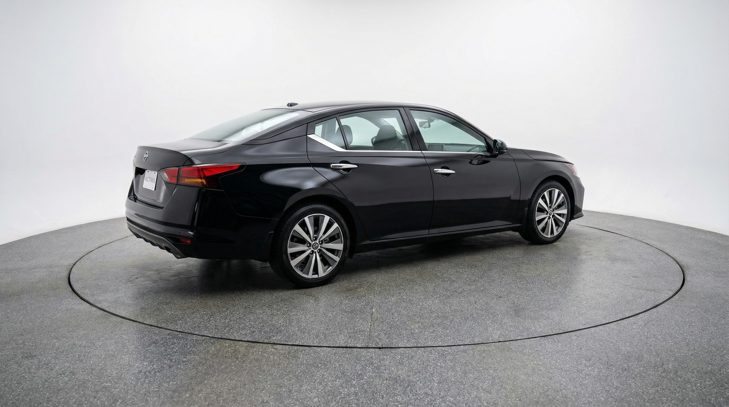 Thumbnail: 2025 Nissan Altima - 7