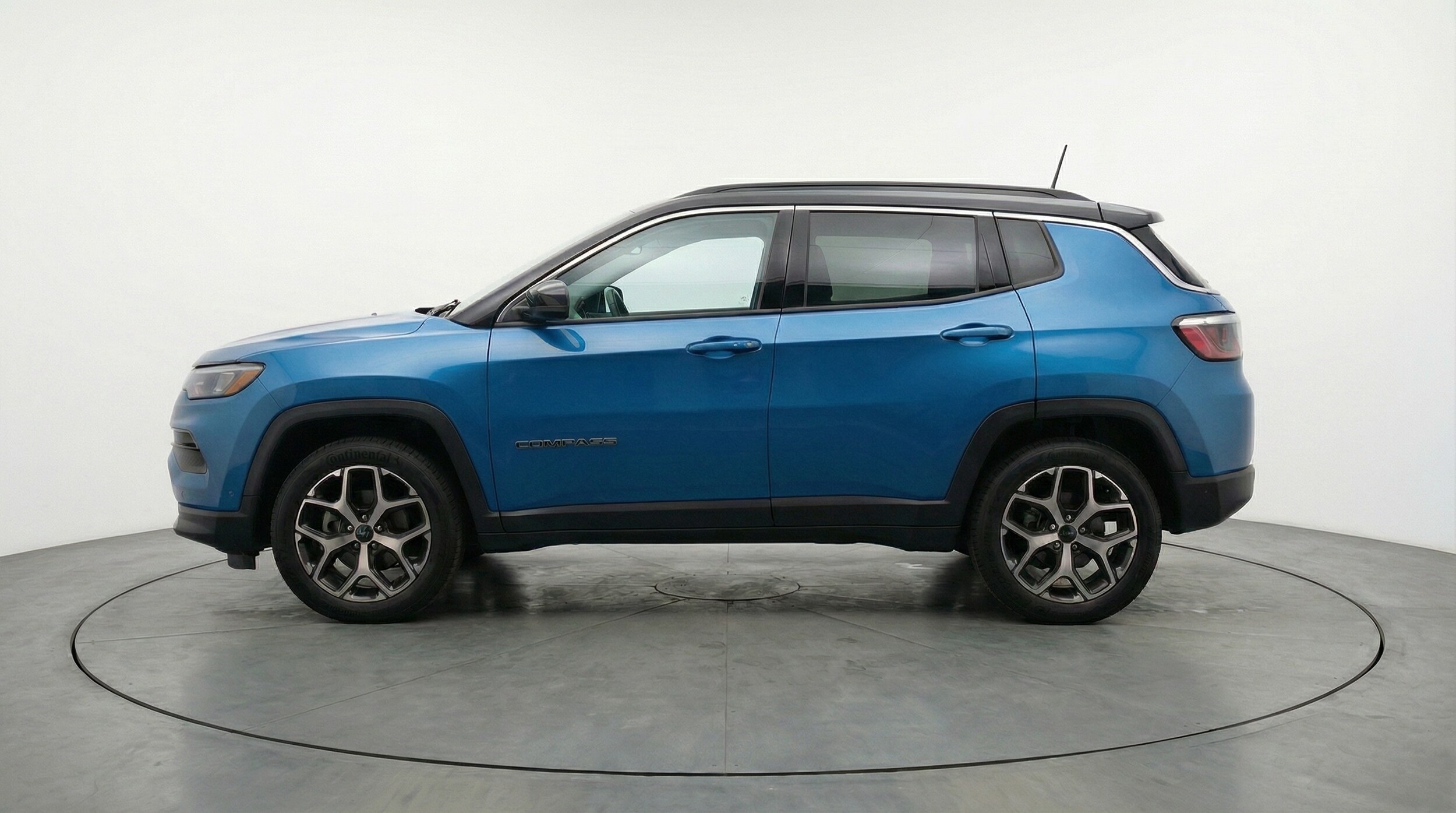 Thumbnail: 2025 Jeep Compass - 4