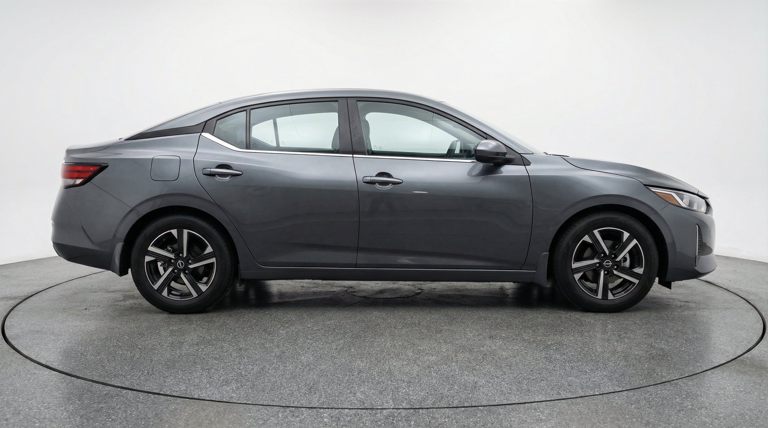 Thumbnail: 2025 Nissan Sentra - 10