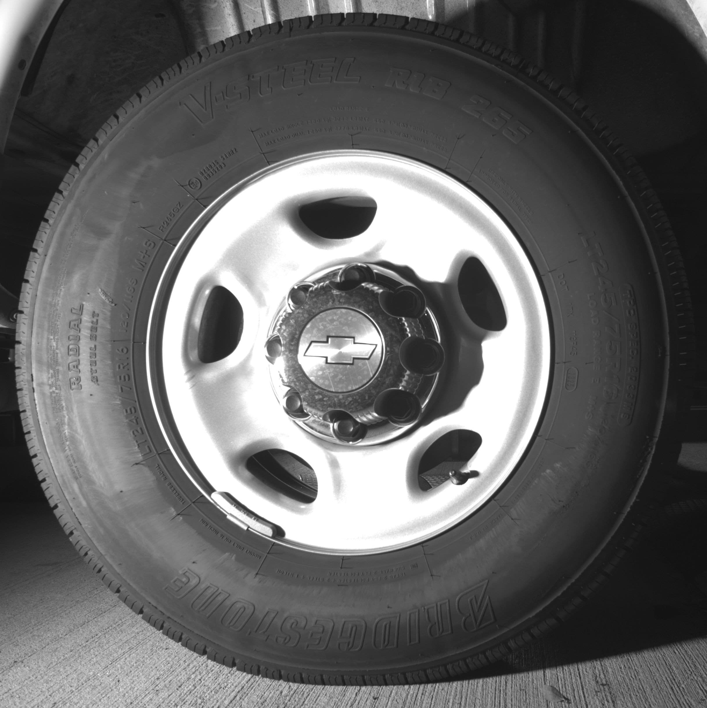 Thumbnail: 2025 Chevrolet Express - 12