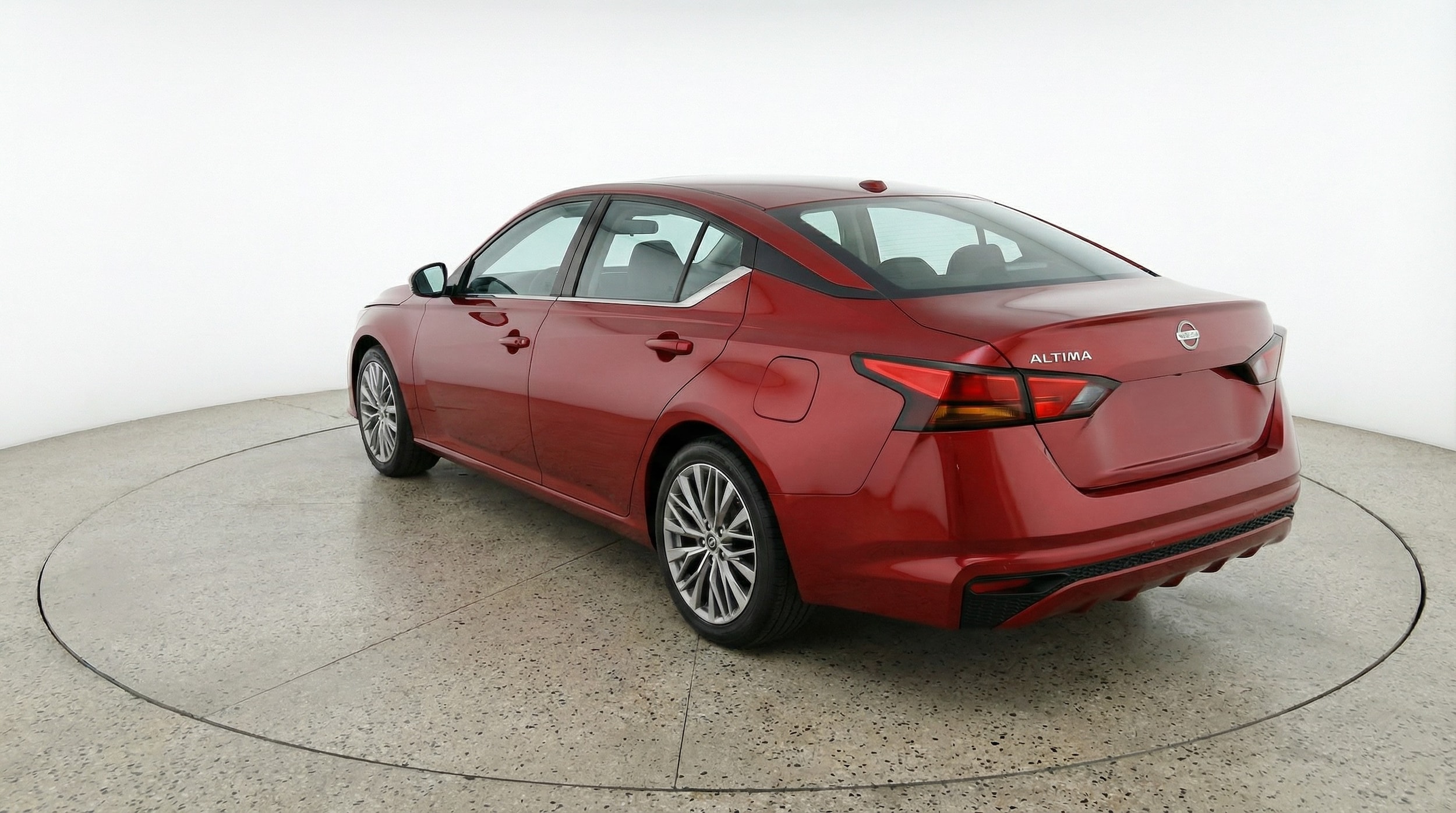 Thumbnail: 2025 Nissan Altima - 5