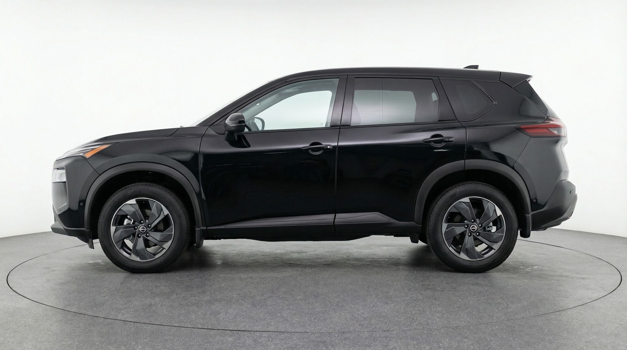 Thumbnail: 2025 Nissan Rogue - 4