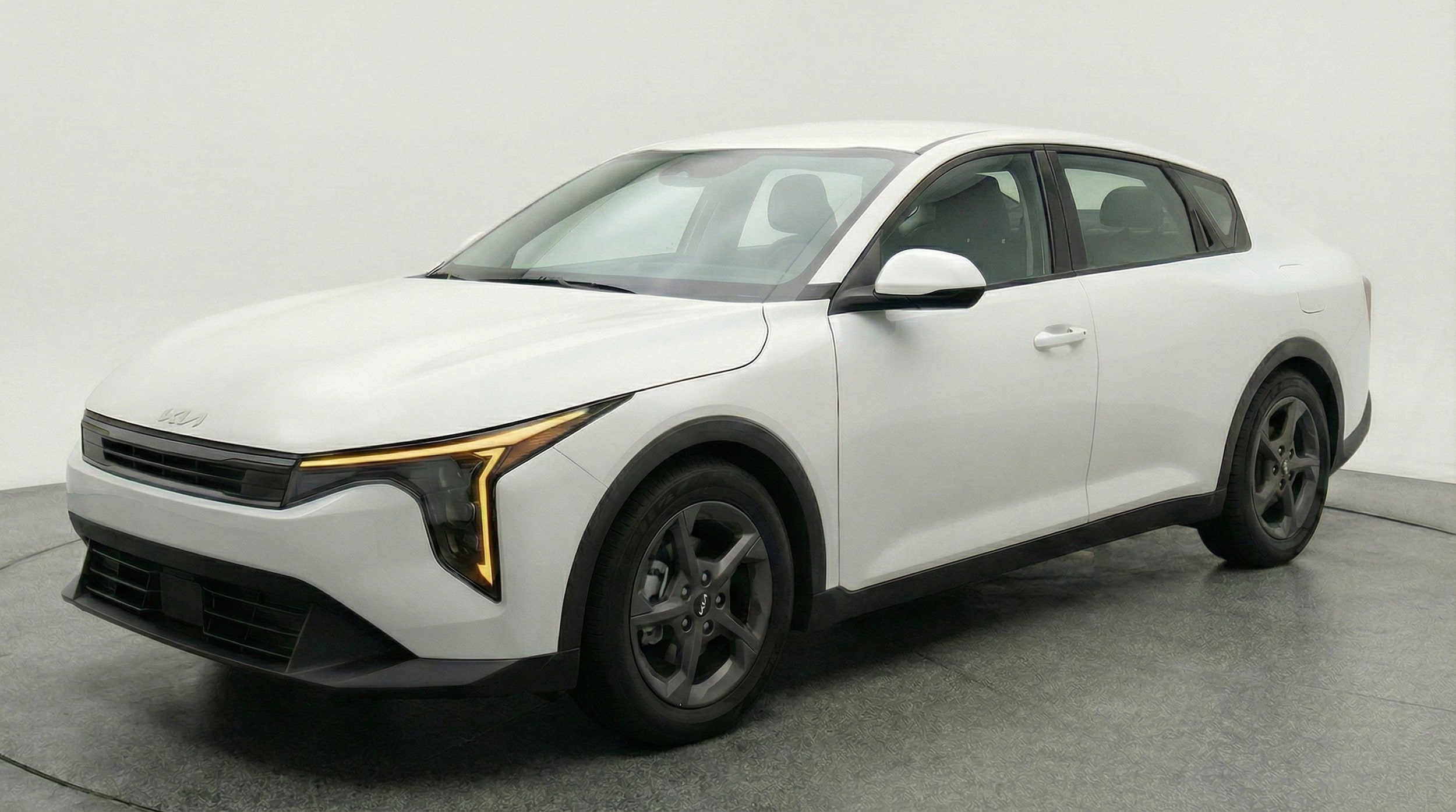 Thumbnail: 2025 Kia K4 - 3