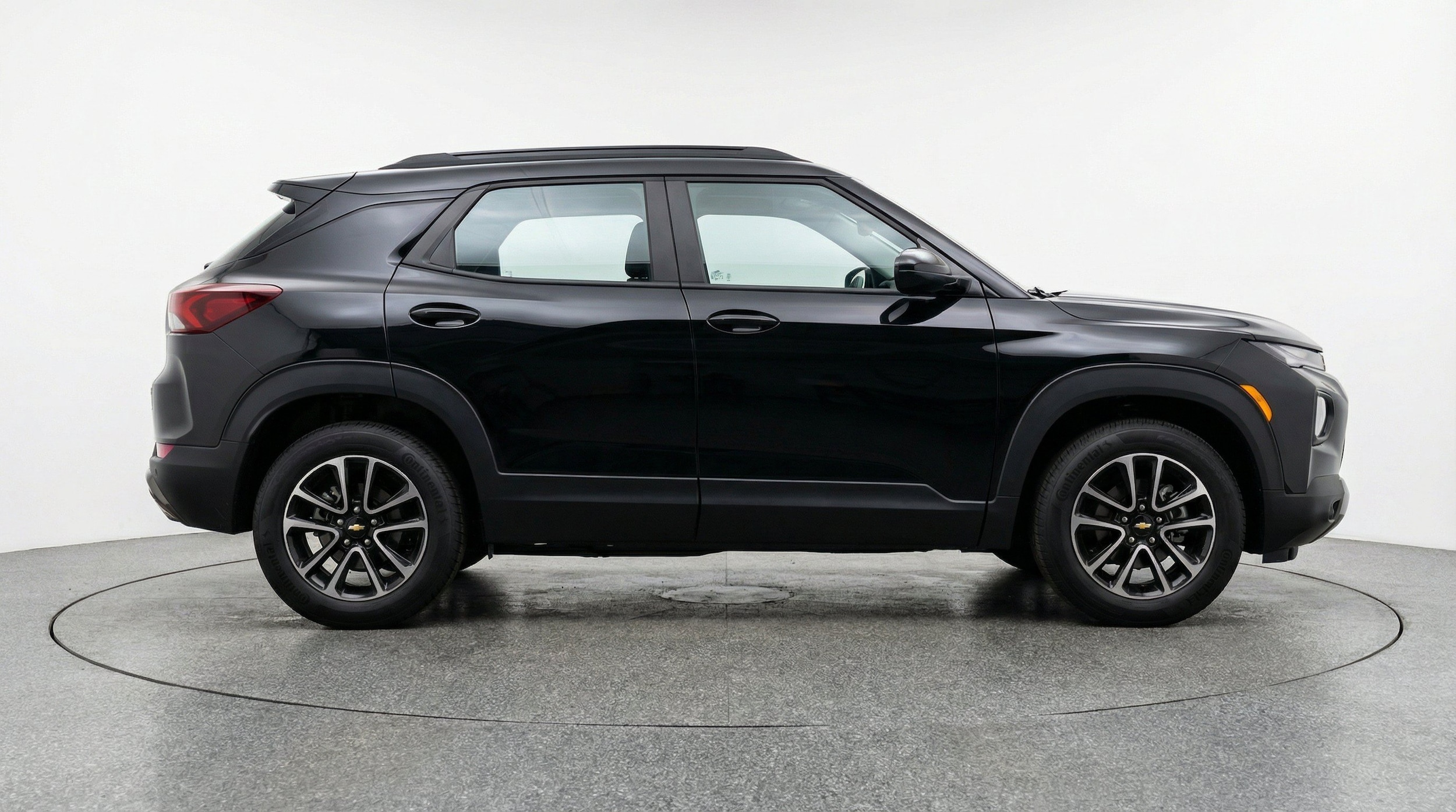 Thumbnail: 2025 Chevrolet TrailBlazer - 11