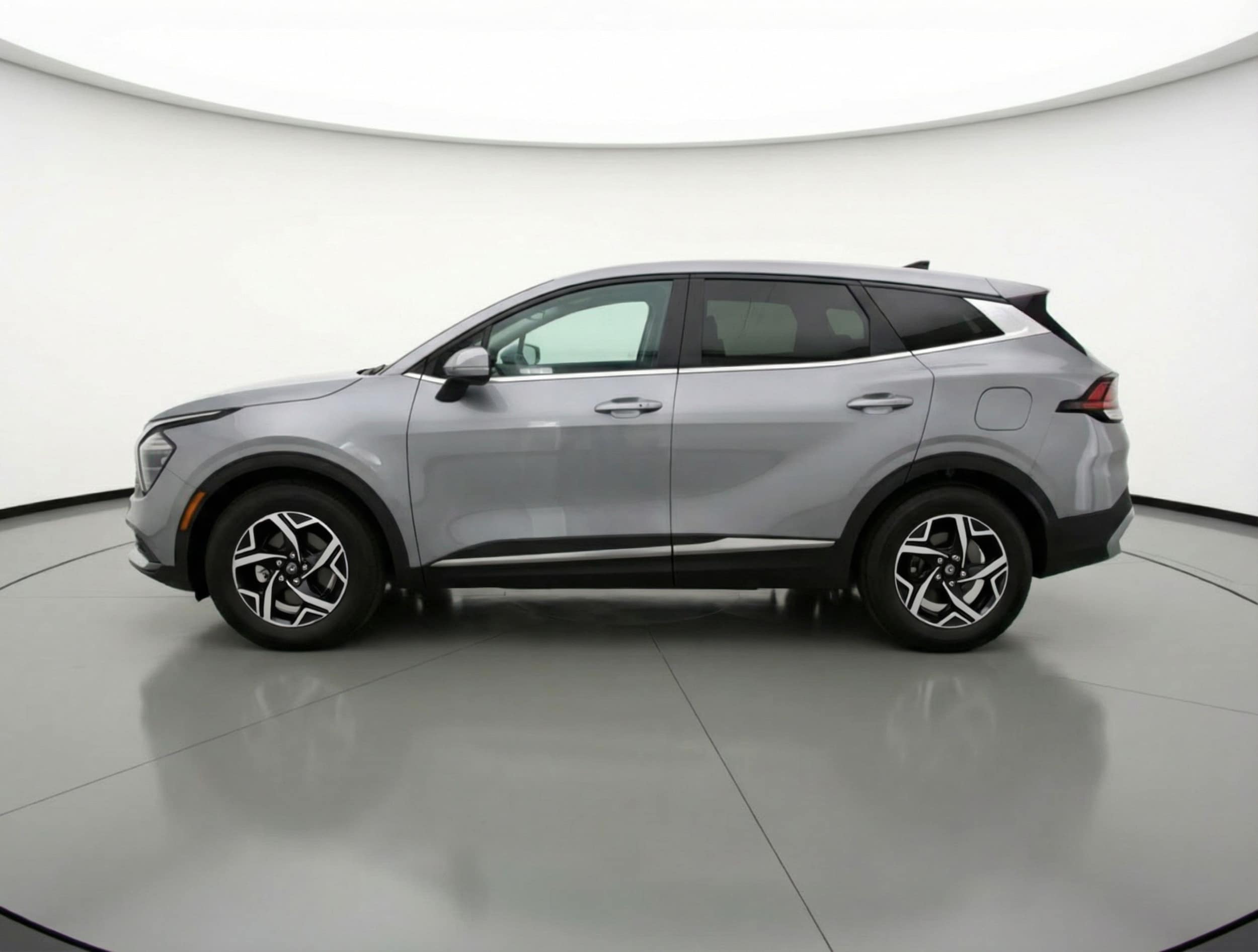 Thumbnail: 2025 Kia Sportage - 4