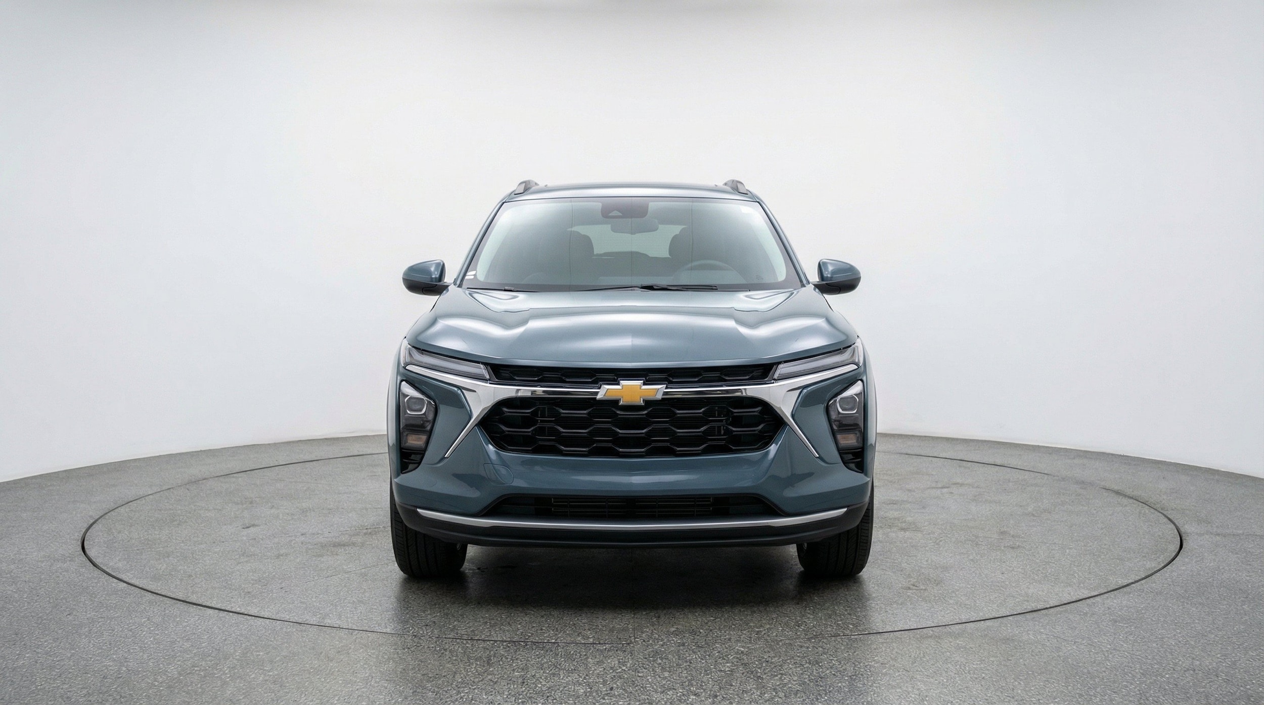 Thumbnail: 2025 Chevrolet Trax - 2