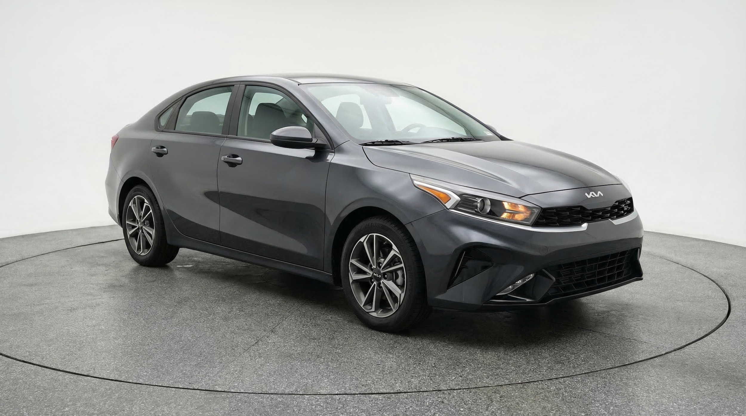 Thumbnail: 2024 Kia Forte - 1