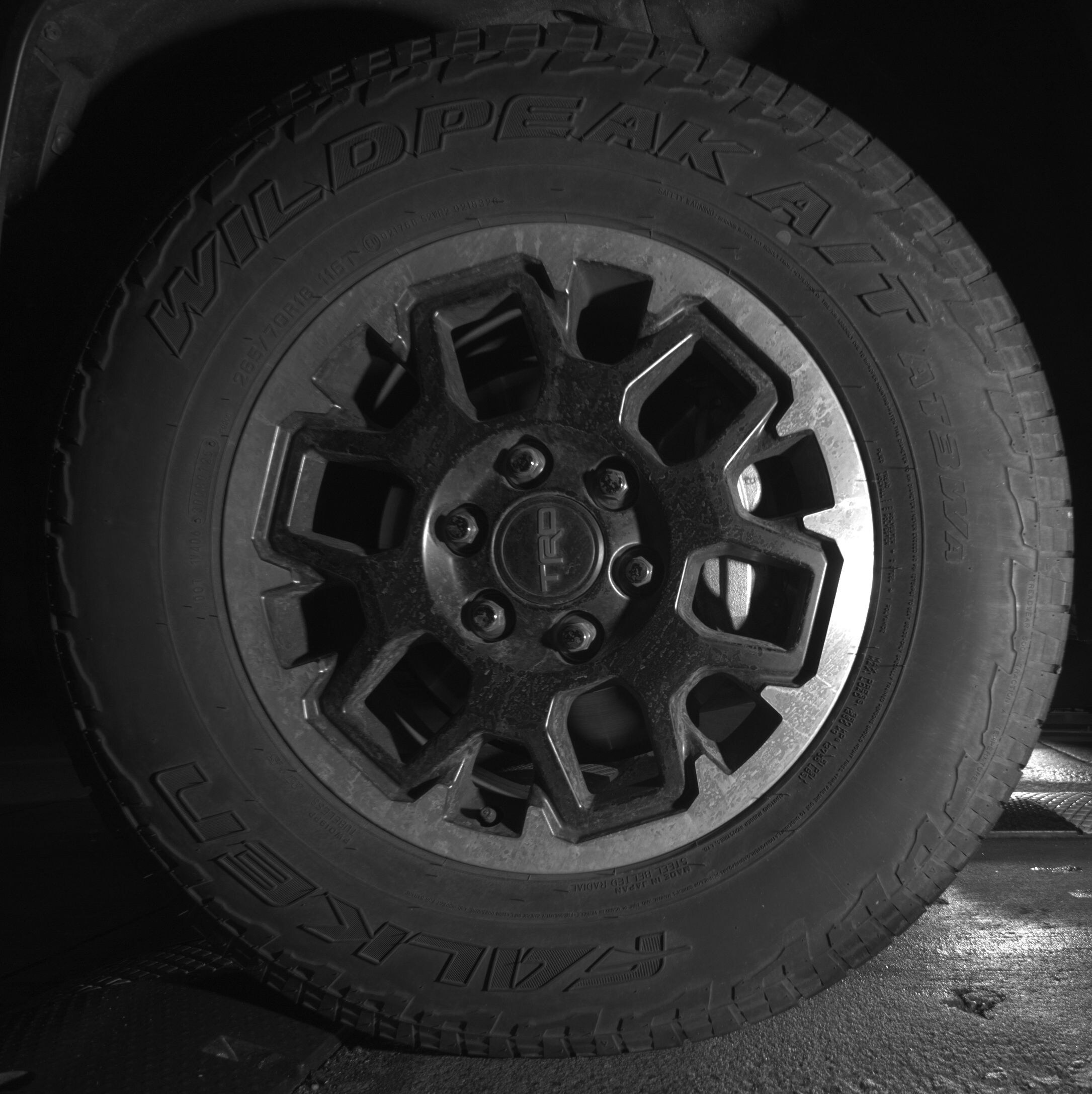 Thumbnail: 2025 Toyota 4Runner - 9