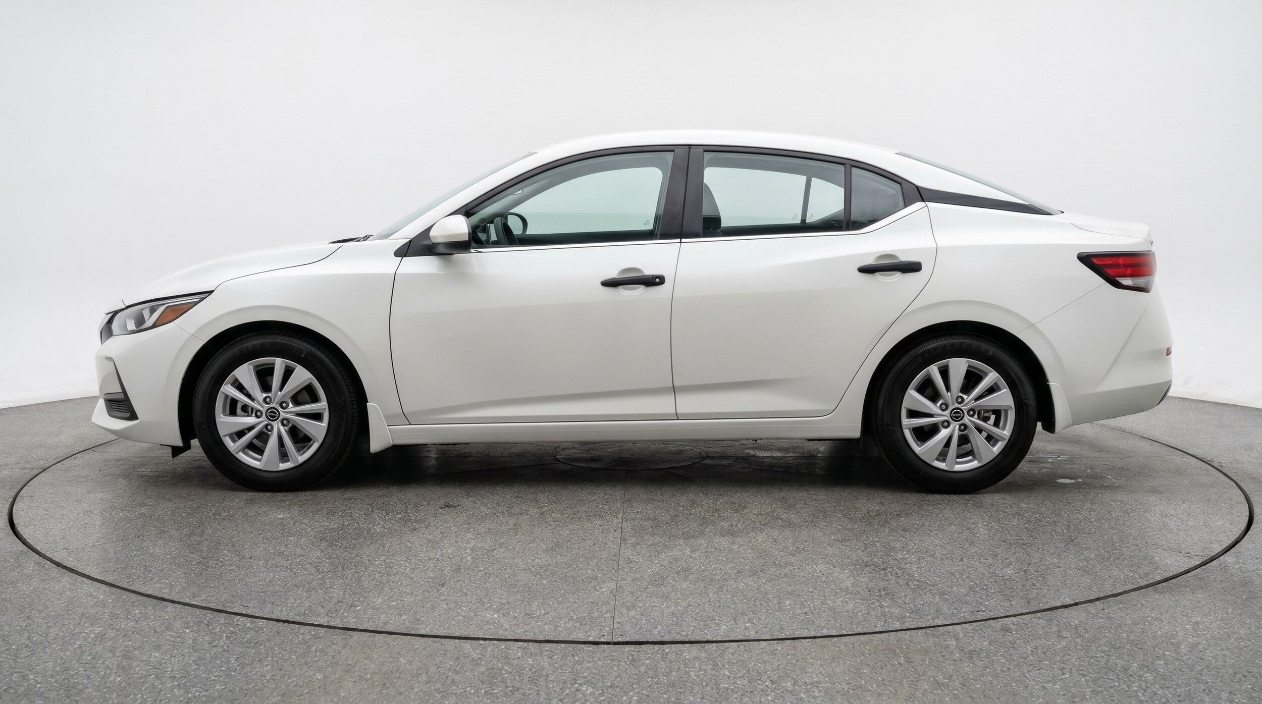 Thumbnail: 2025 Nissan Sentra - 4