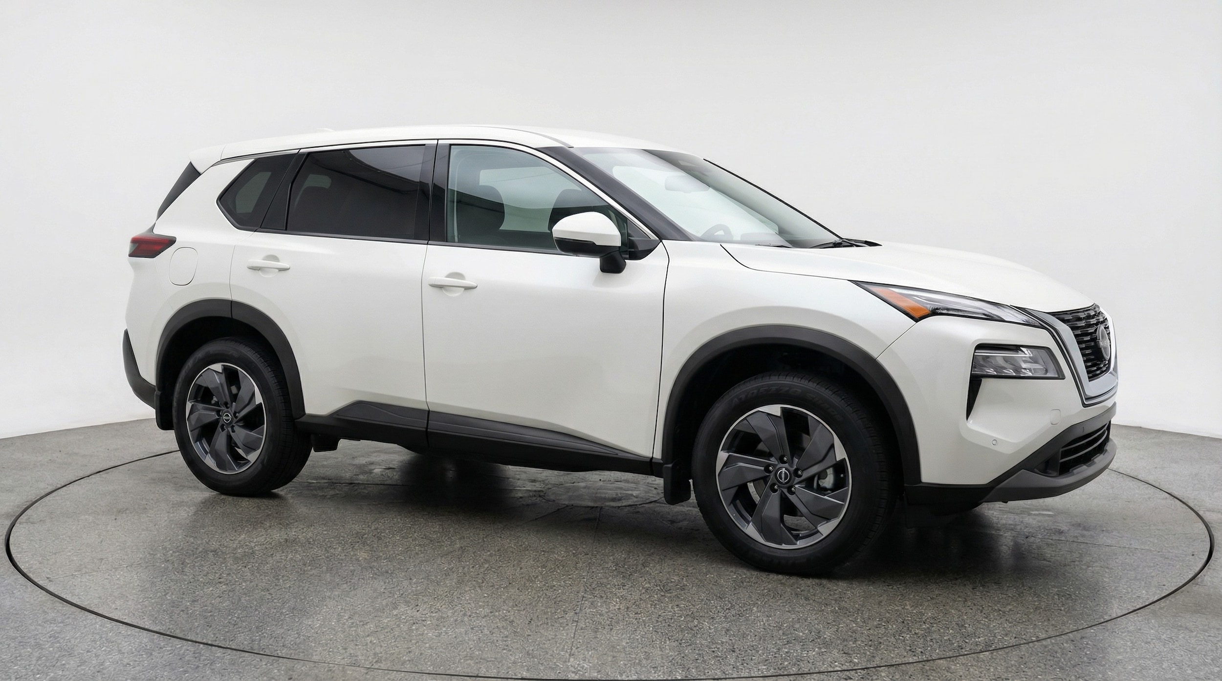 Thumbnail: 2025 Nissan Rogue - 1