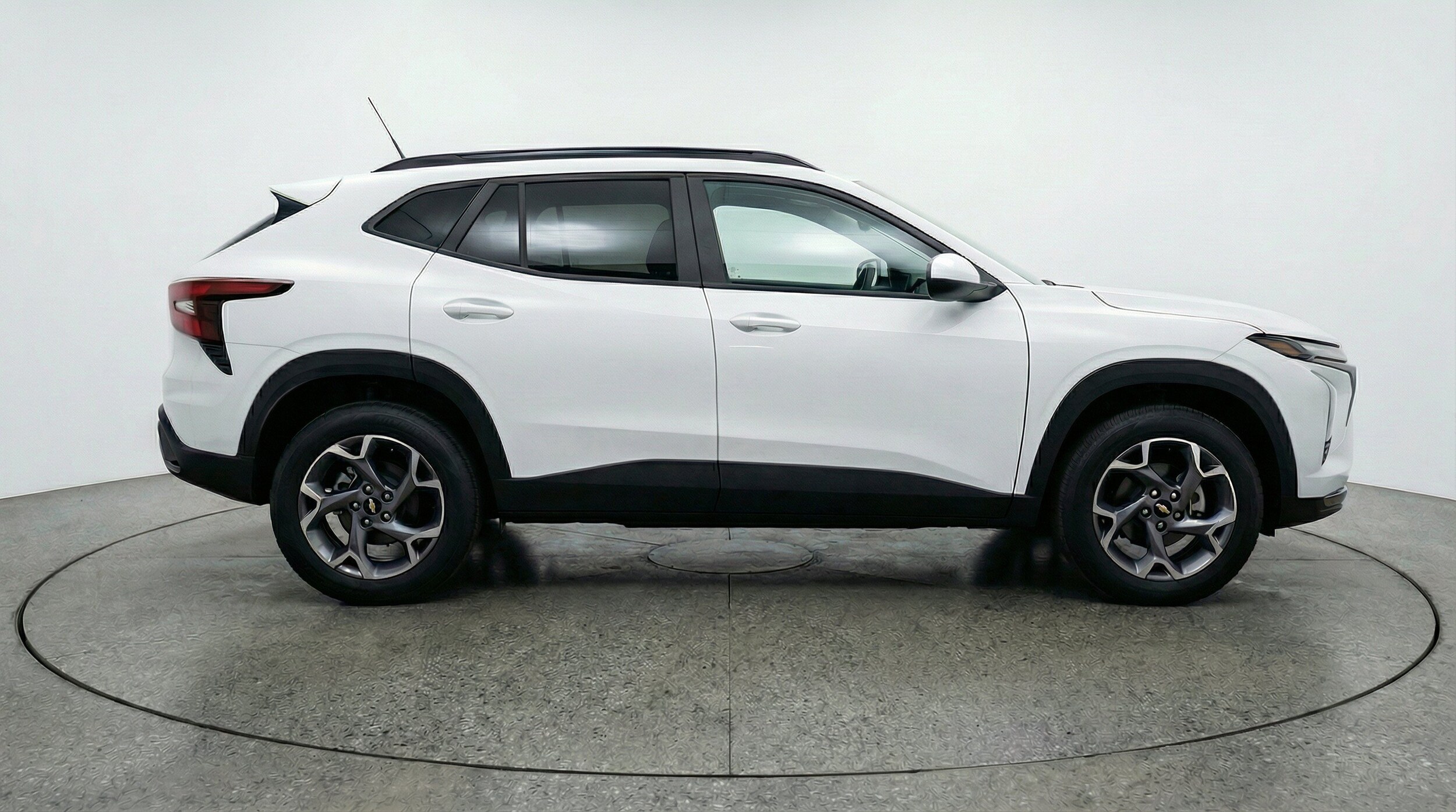 Thumbnail: 2025 Chevrolet Trax - 11