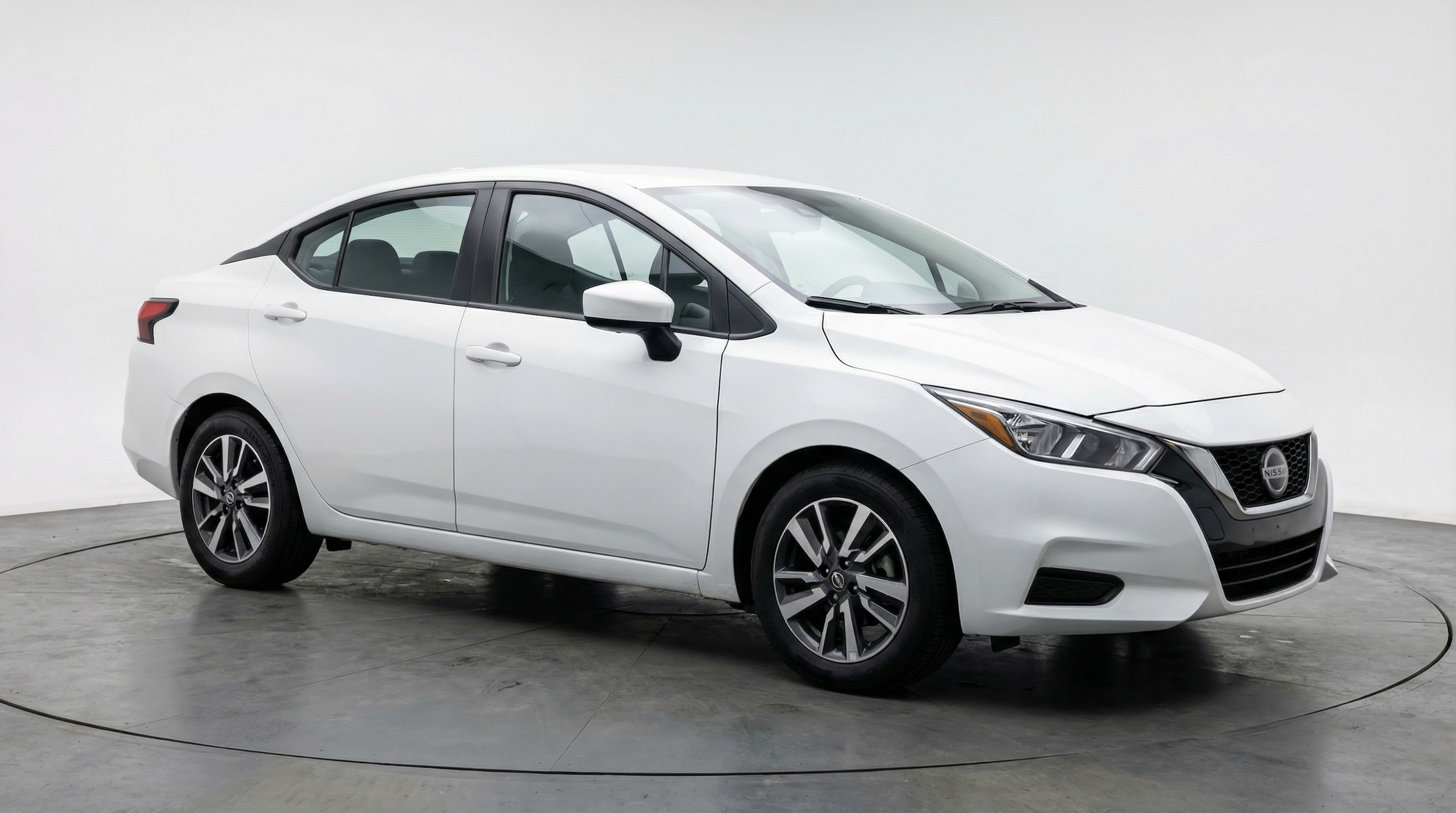 2025 Nissan Versa Sedan SV