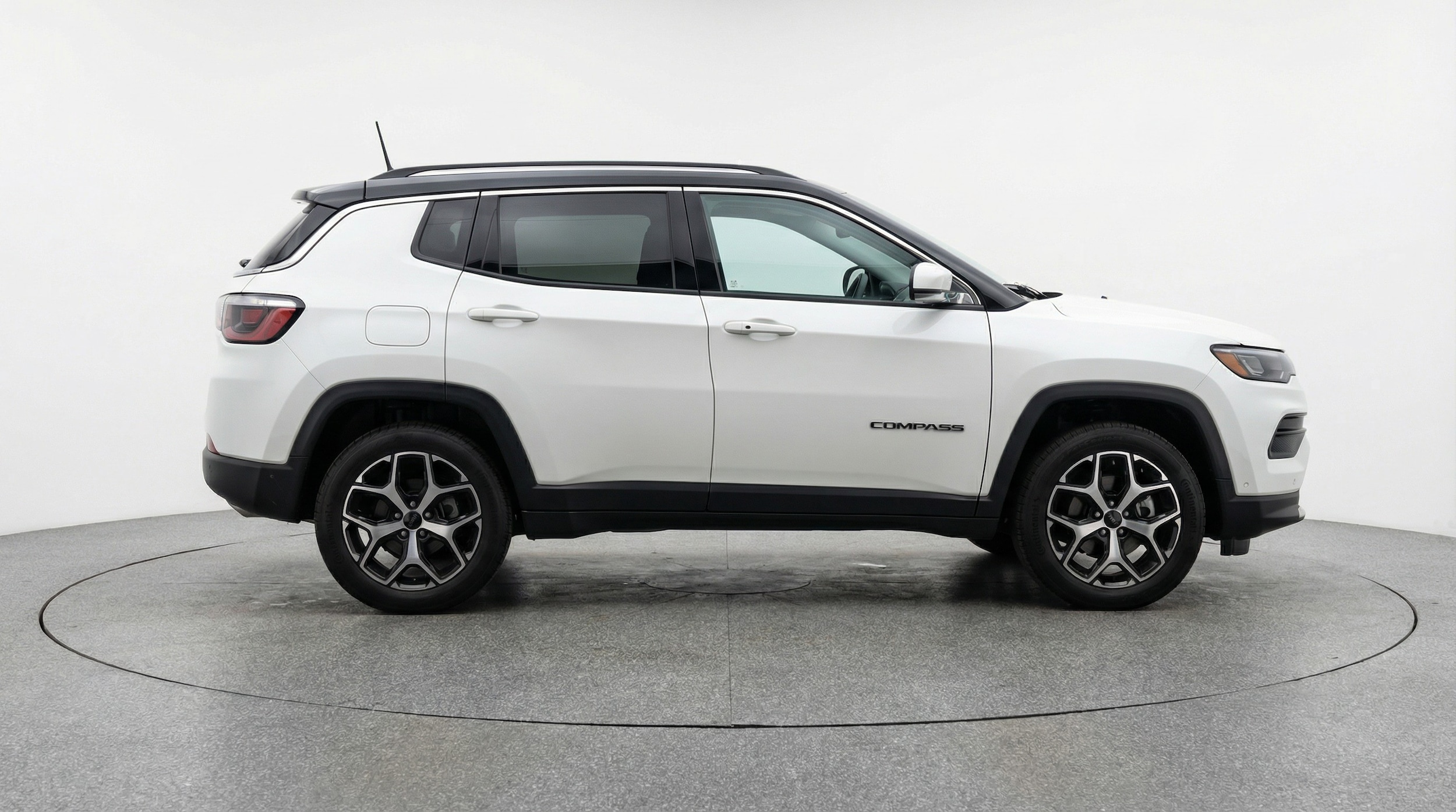 Thumbnail: 2025 Jeep Compass - 8
