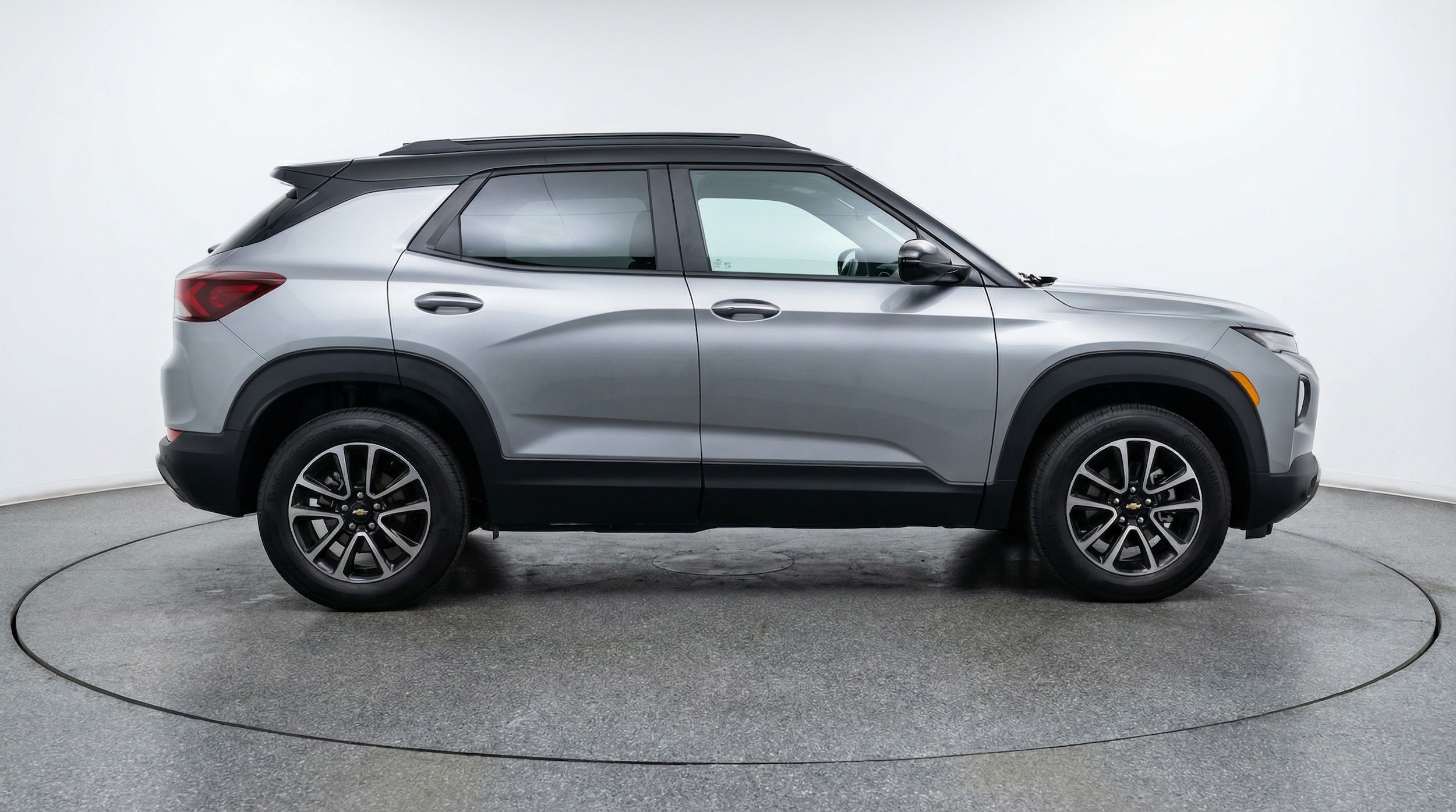 Thumbnail: 2025 Chevrolet TrailBlazer - 8