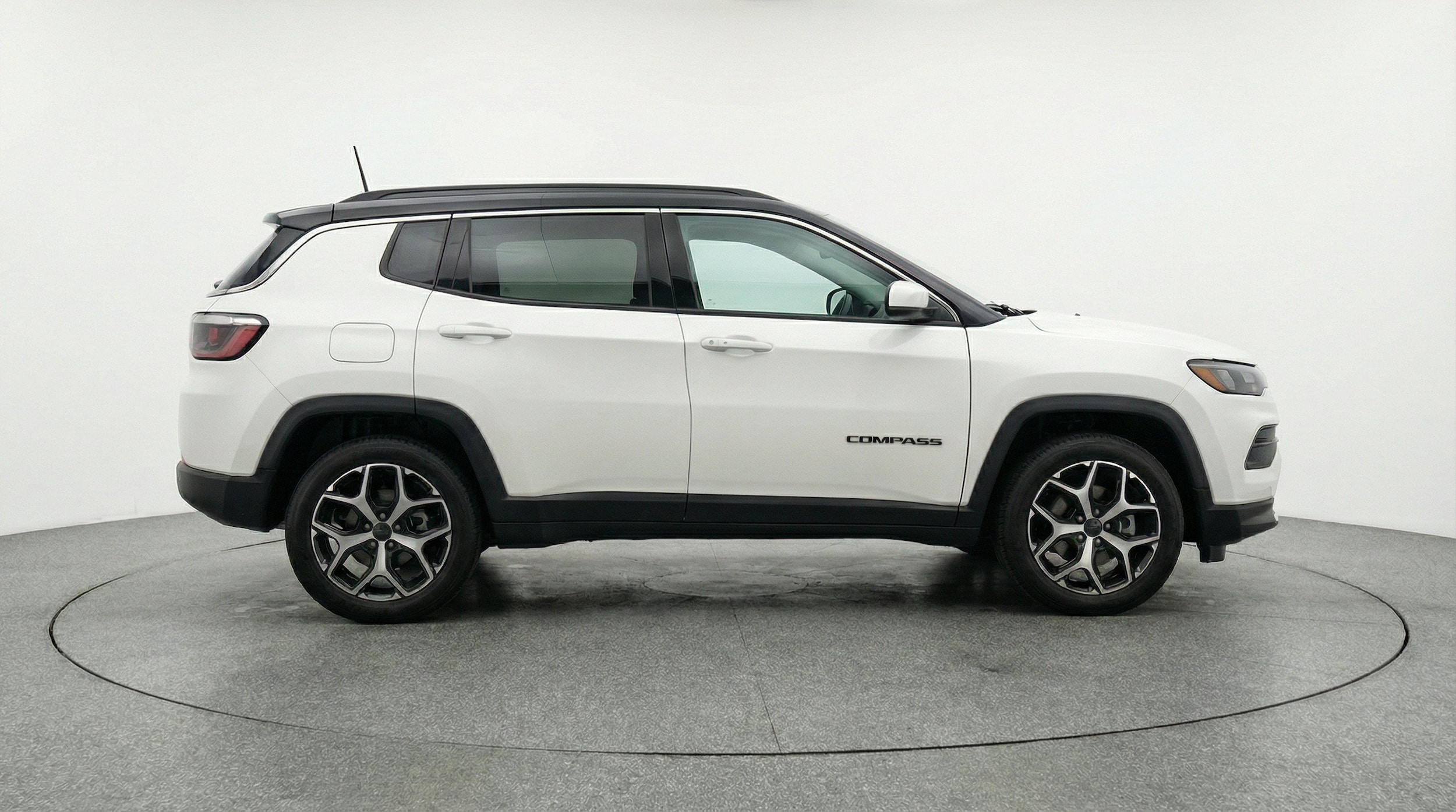 Thumbnail: 2025 Jeep Compass - 11