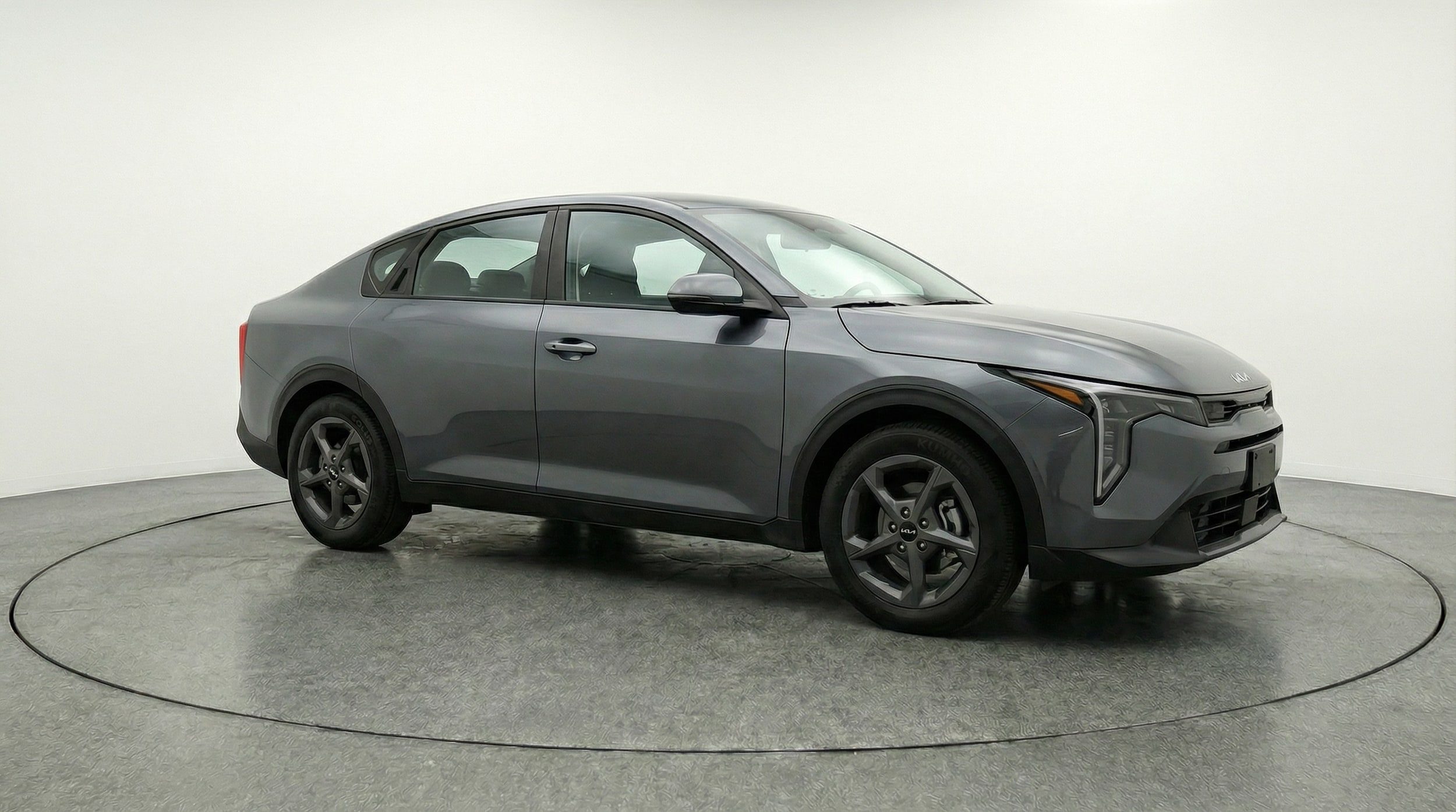 Thumbnail: 2025 Kia K4 - 1