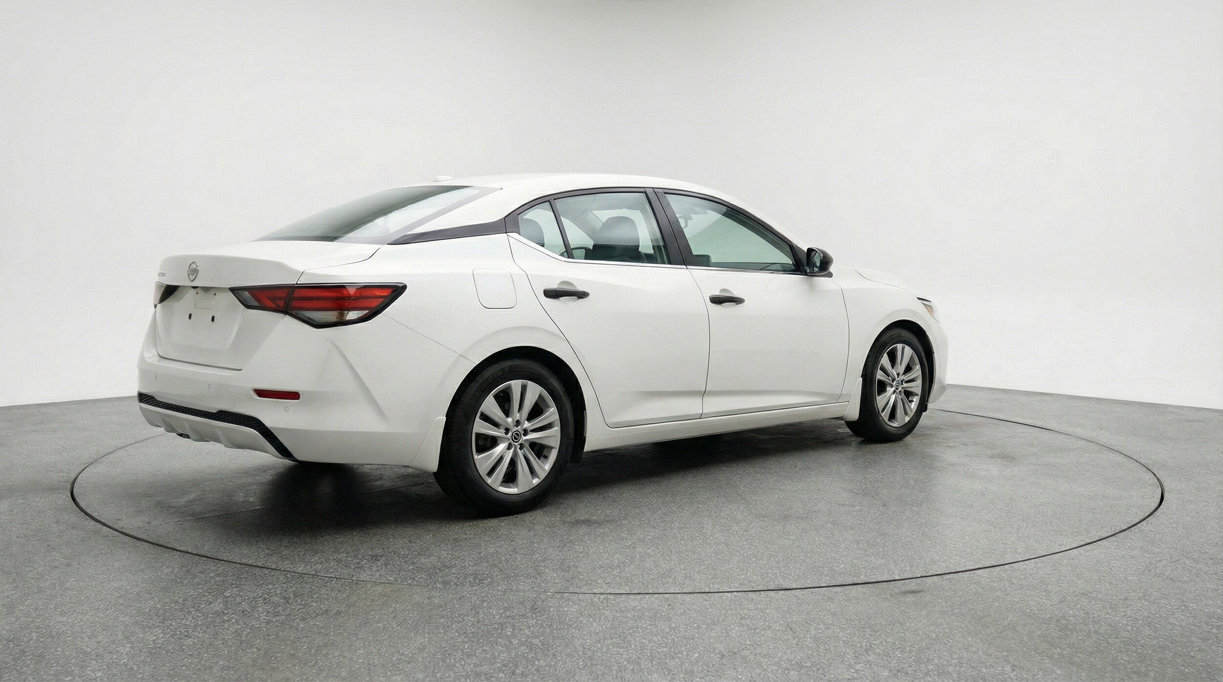Thumbnail: 2025 Nissan Sentra - 9