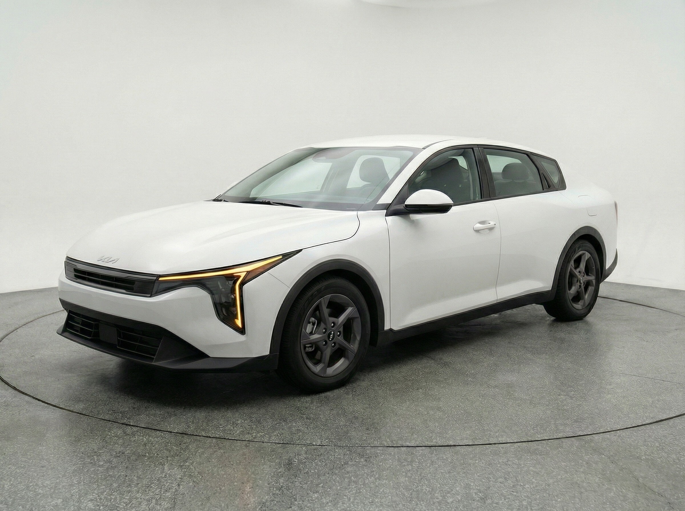 Thumbnail: 2025 Kia K4 - 3