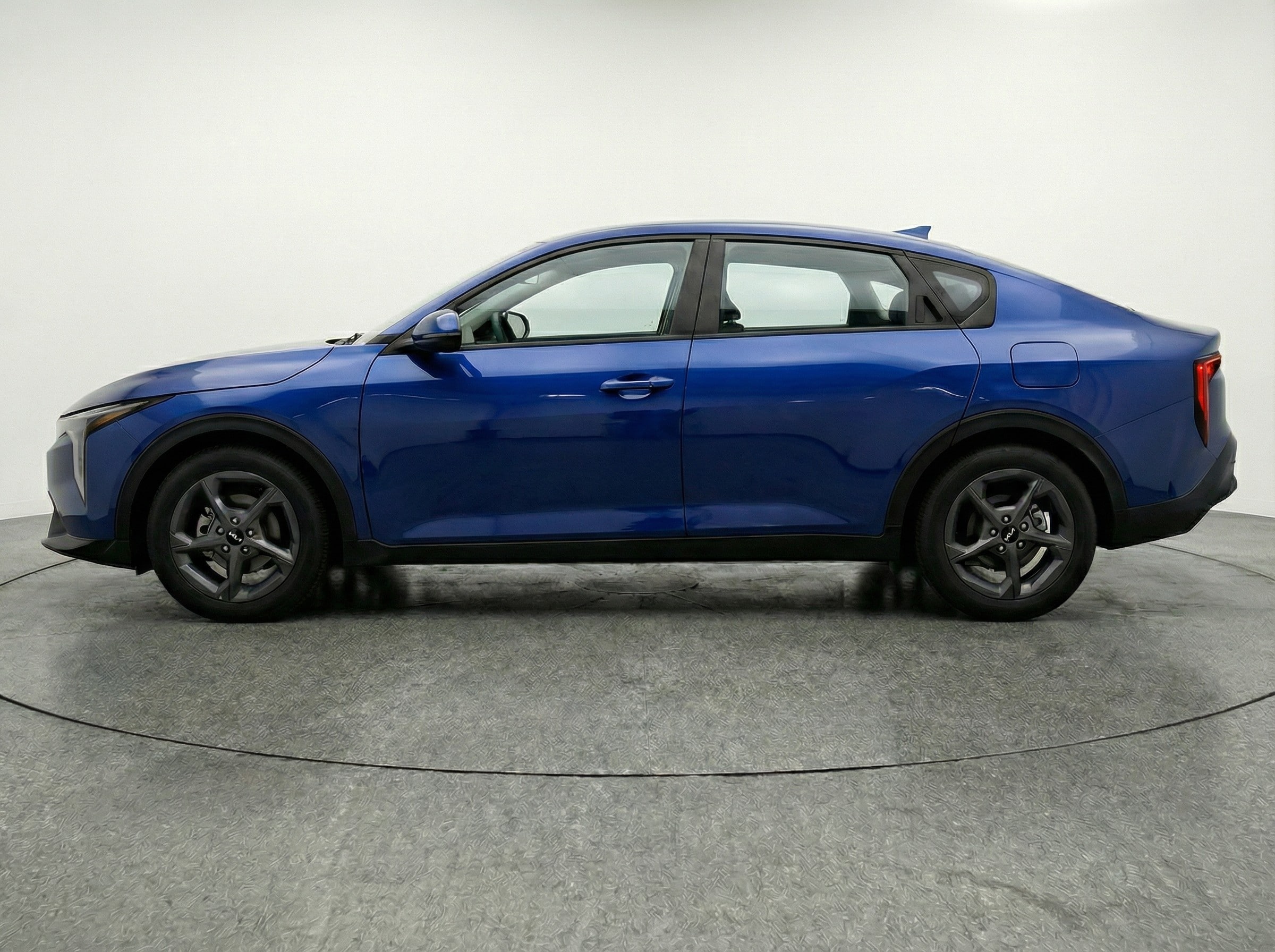 Thumbnail: 2025 Kia K4 - 4