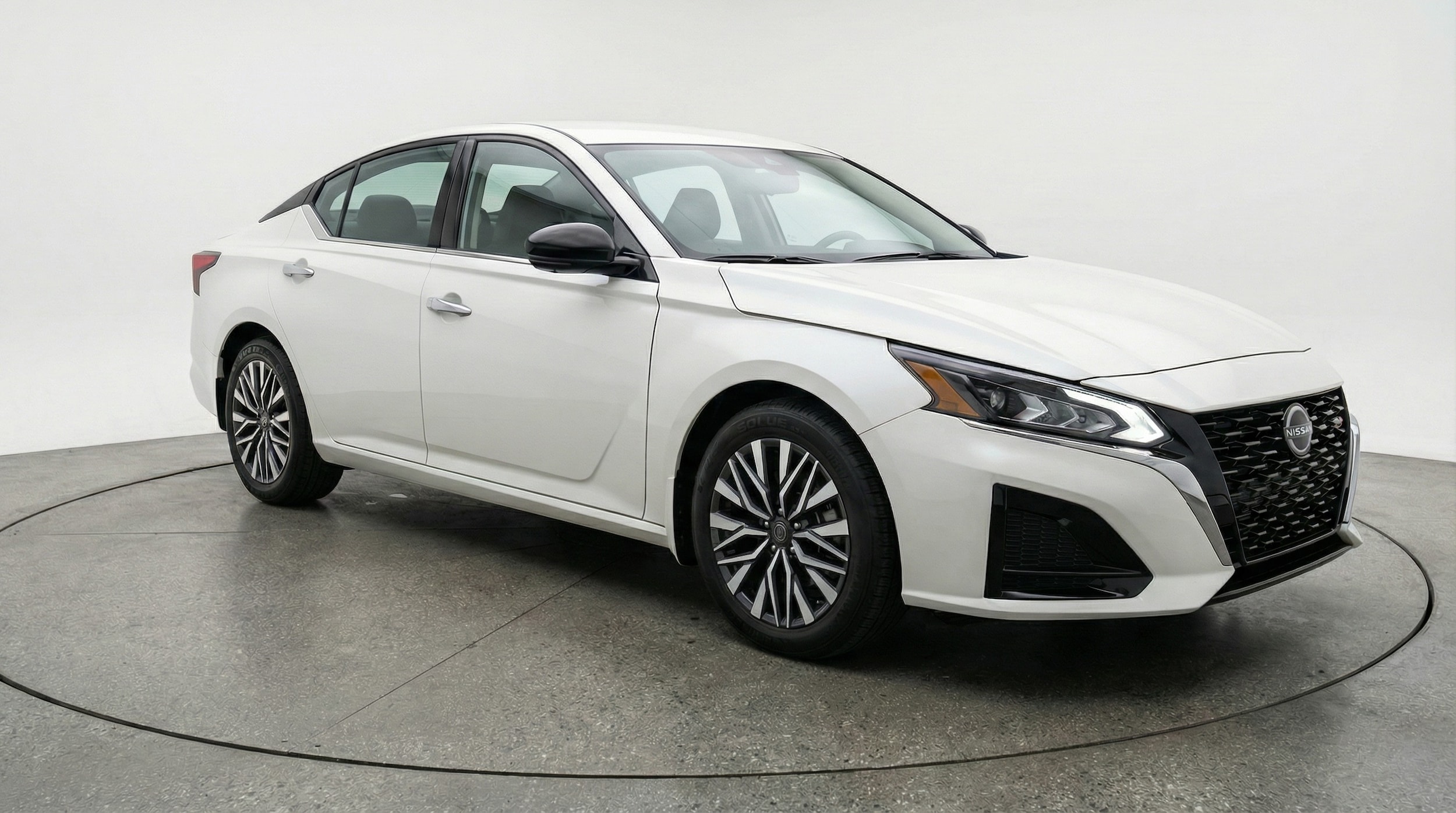 Thumbnail: 2025 Nissan Altima - 1