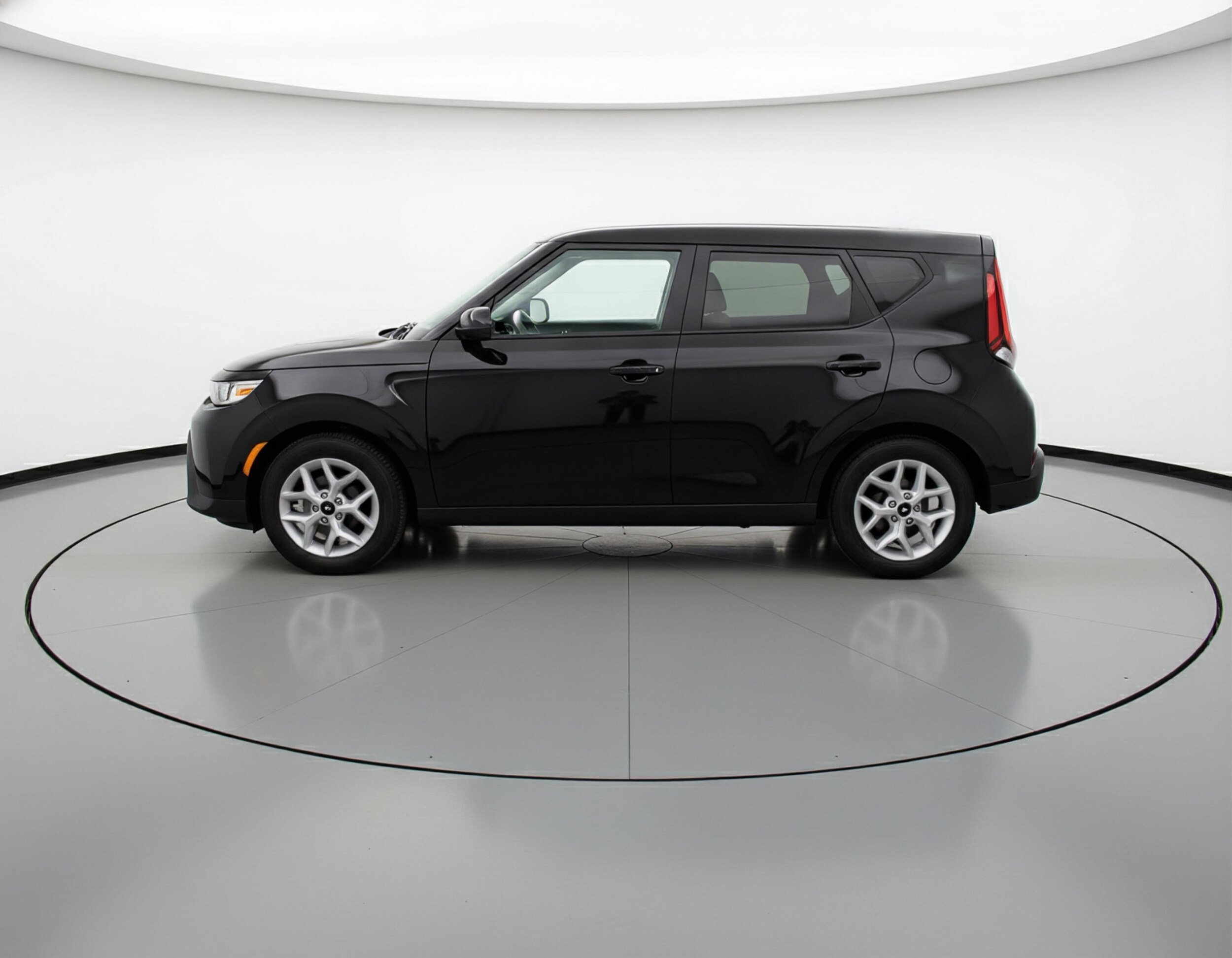 Thumbnail: 2025 Kia Soul - 4