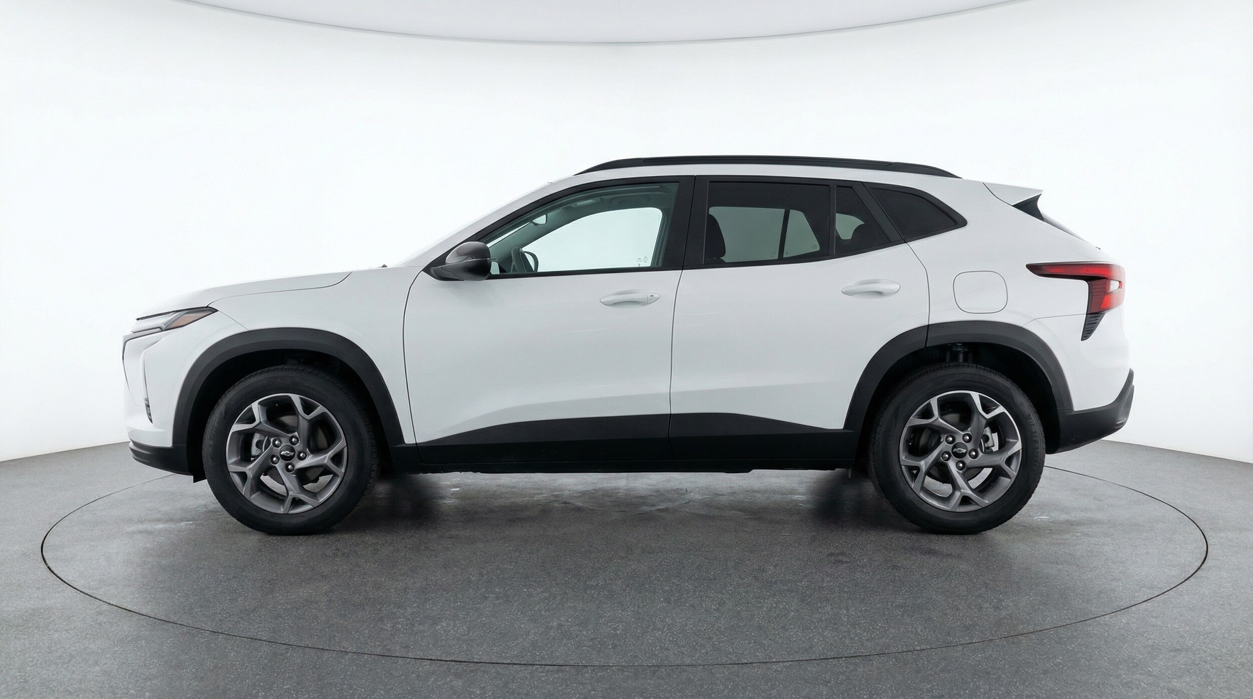 Thumbnail: 2025 Chevrolet Trax - 4