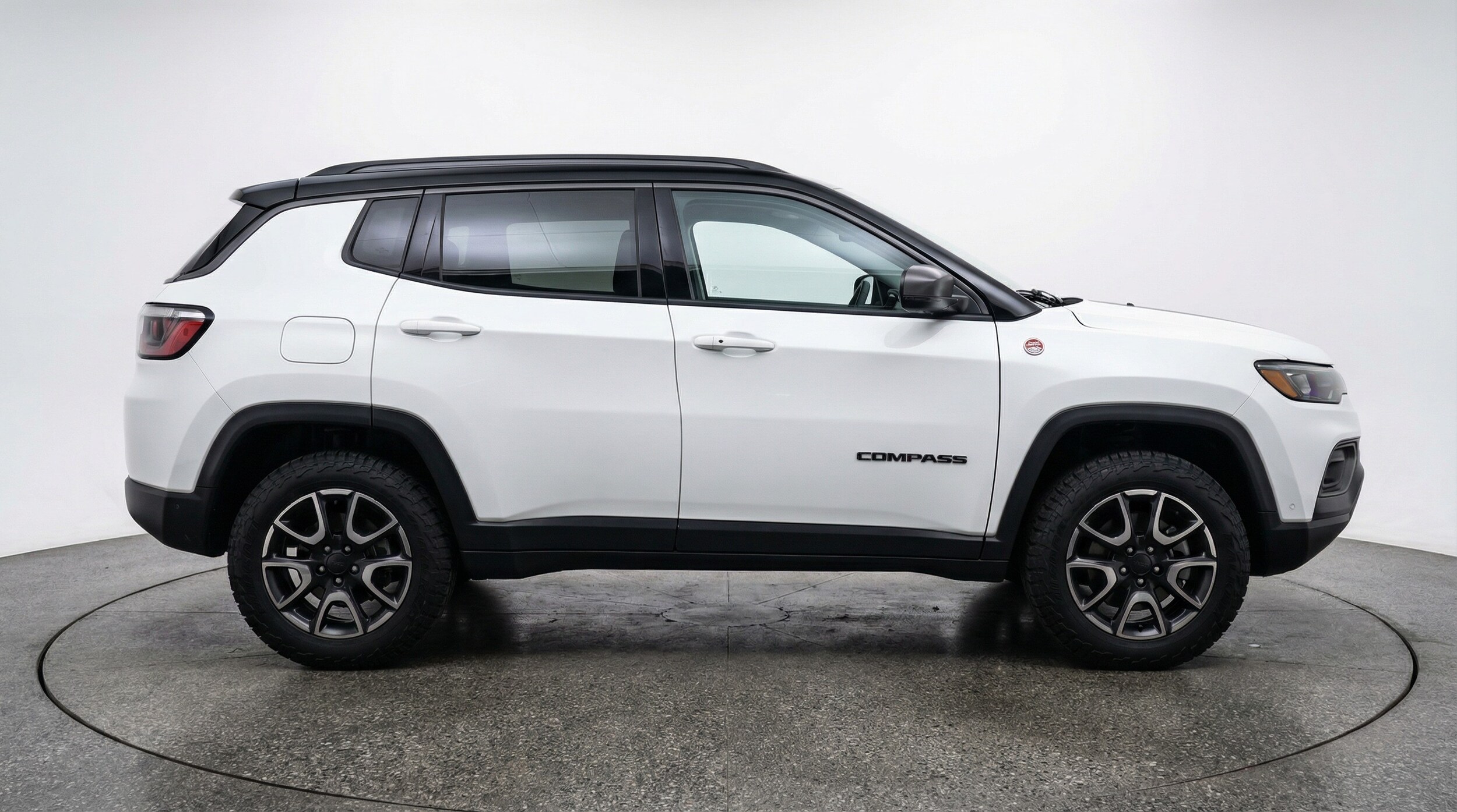 Thumbnail: 2025 Jeep Compass - 8