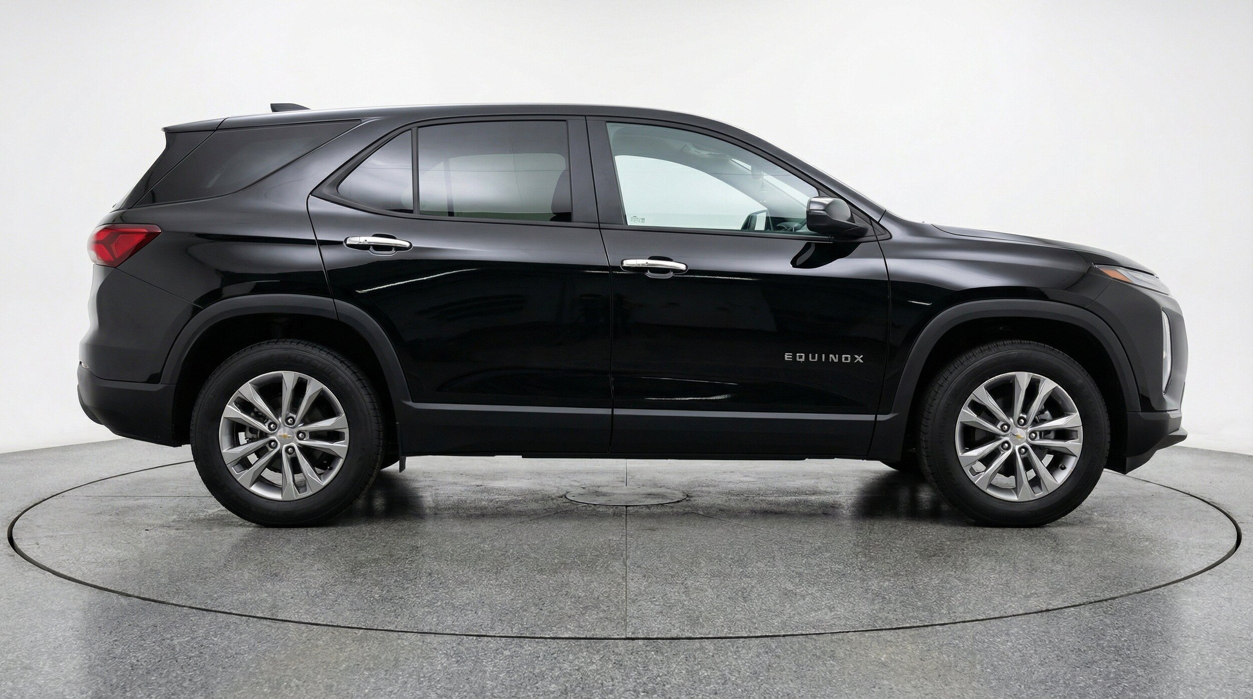 Thumbnail: 2025 Chevrolet Equinox - 11