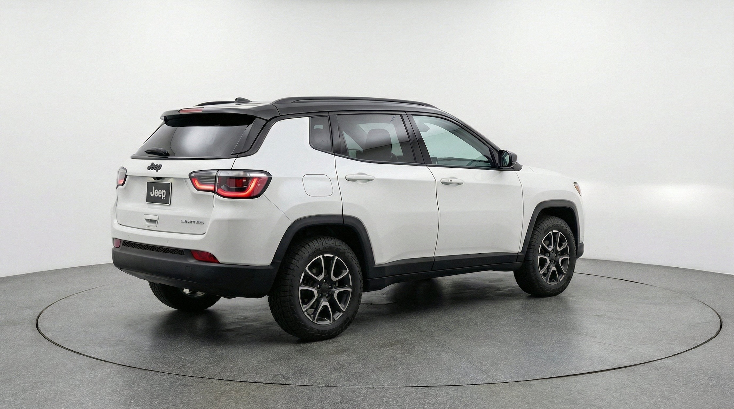 Thumbnail: 2025 Jeep Compass - 9
