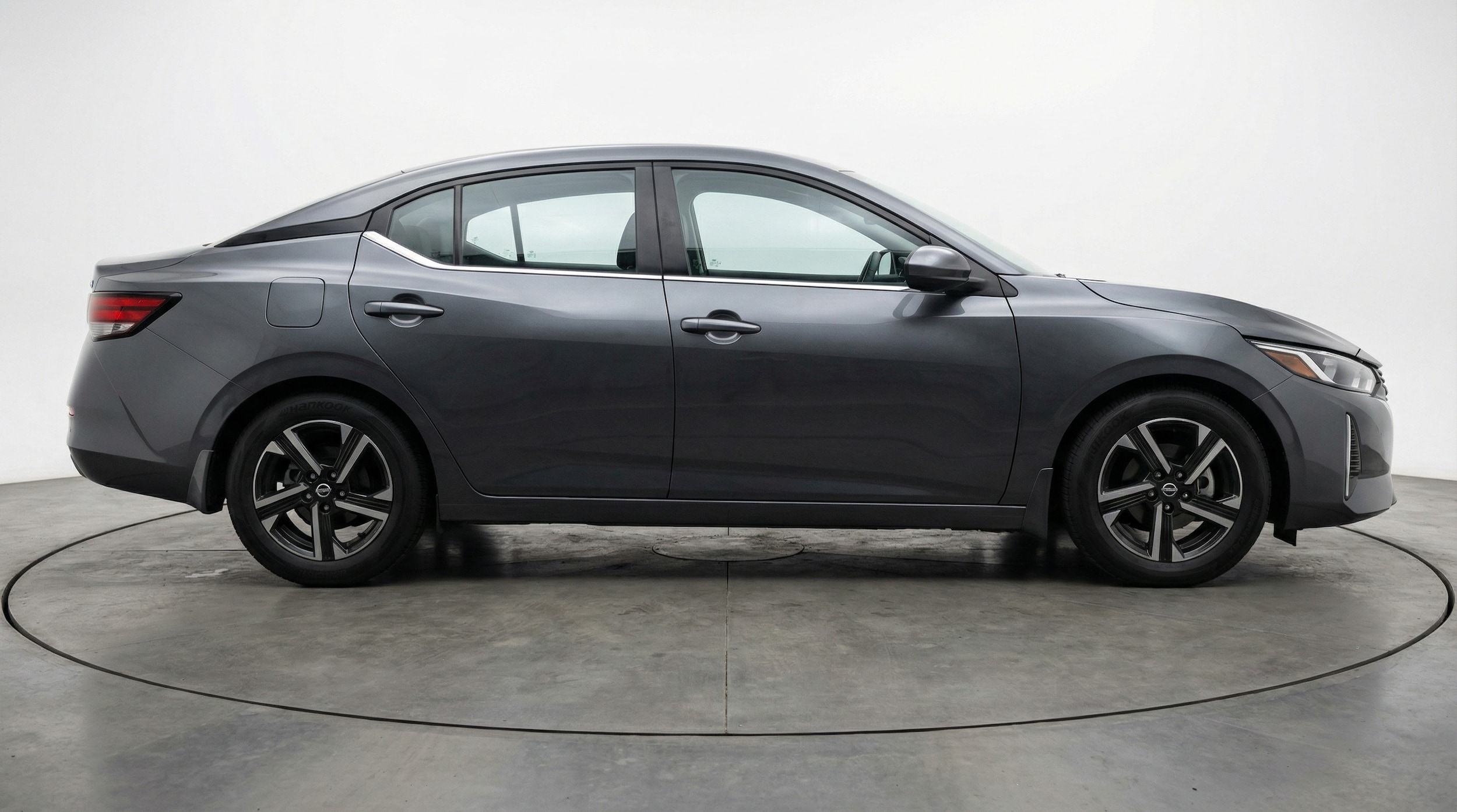 Thumbnail: 2025 Nissan Sentra - 8